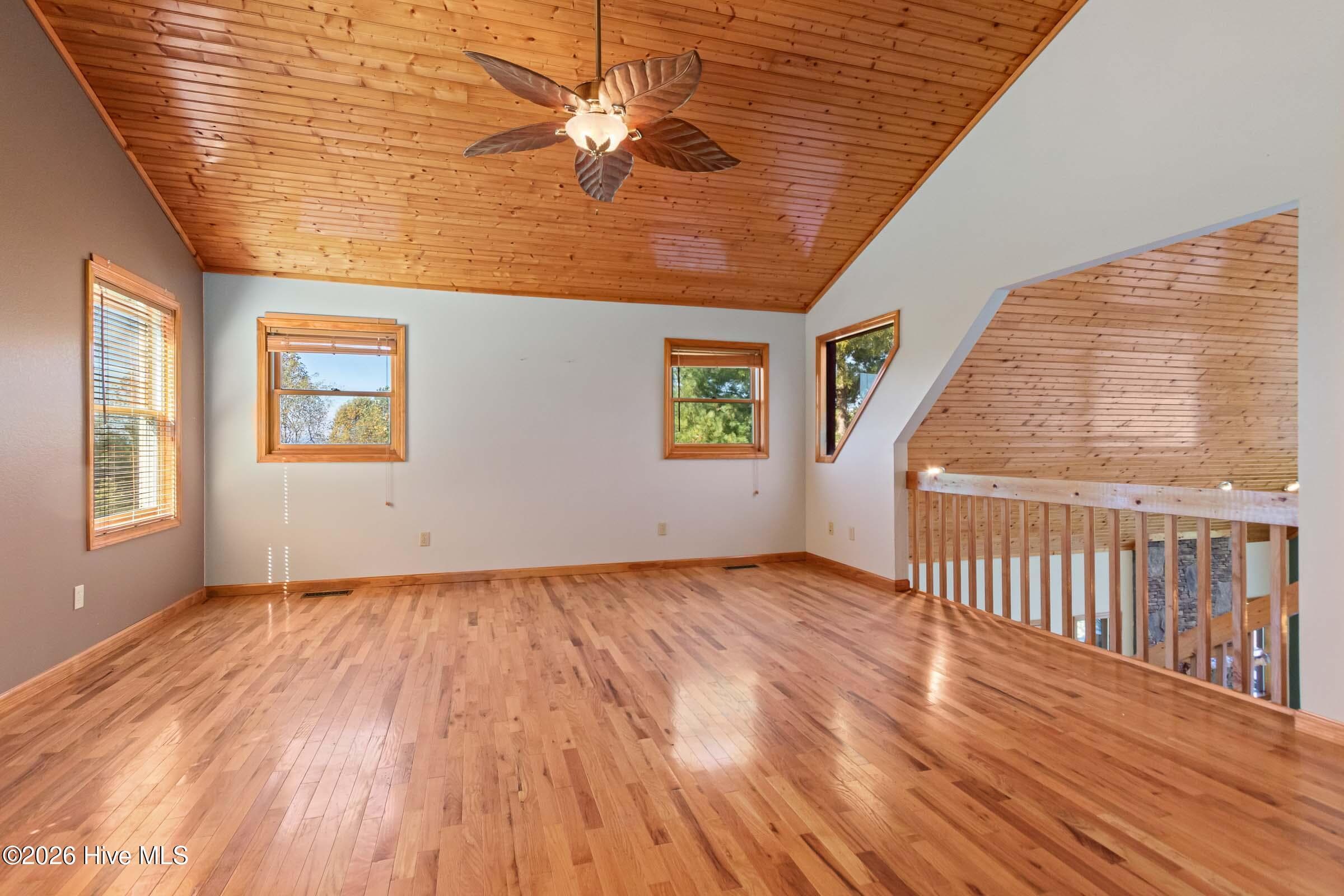 Single Family Residence at 75 Mountain Overlook Drive, Murphy, NC 28906, photo 51 of 80