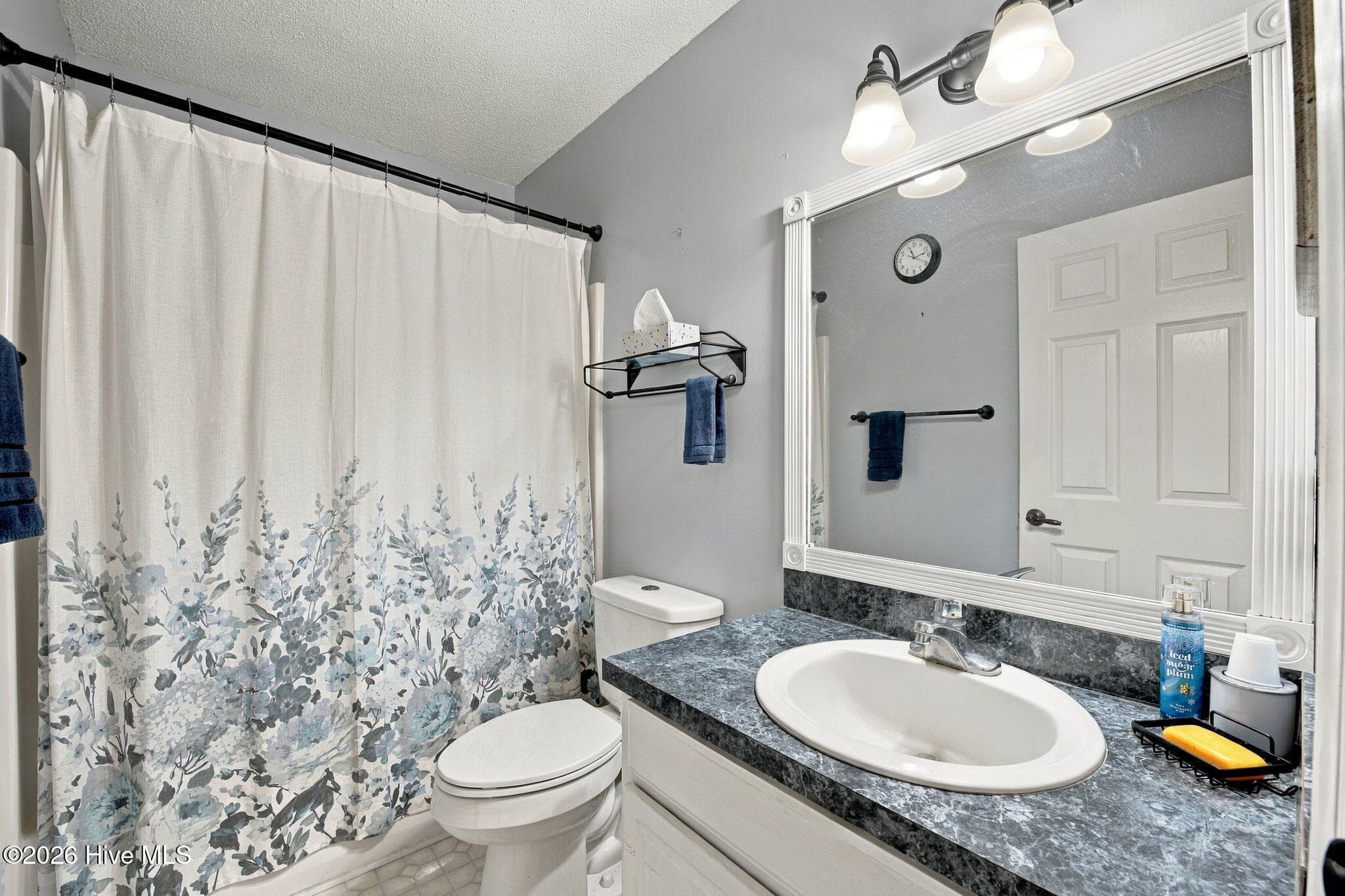Single Family Residence at 3910 Yarmouth Road, New Bern, NC 28562, photo 29 of 40
