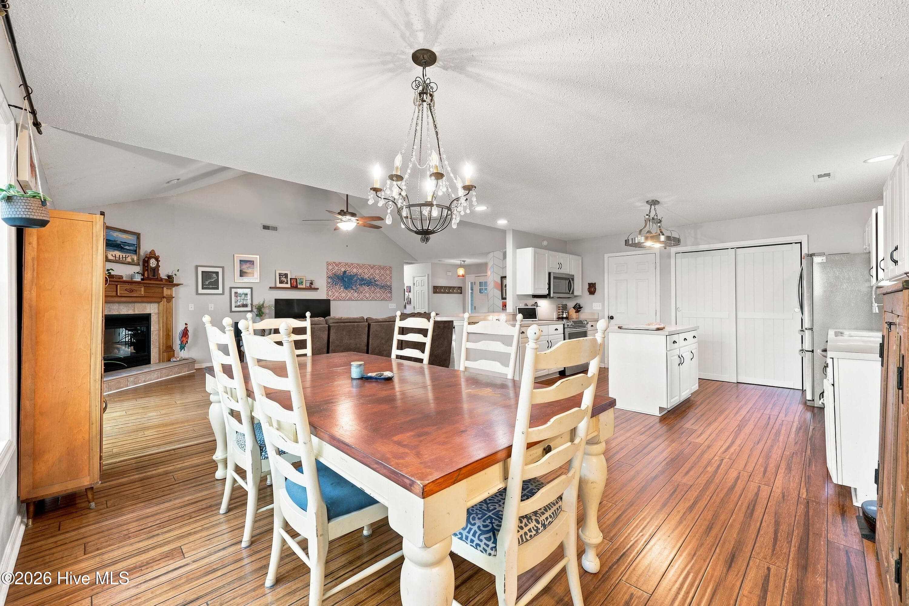 Single Family Residence at 416 Masters Lane, Hampstead, NC 28443, photo 16 of 53