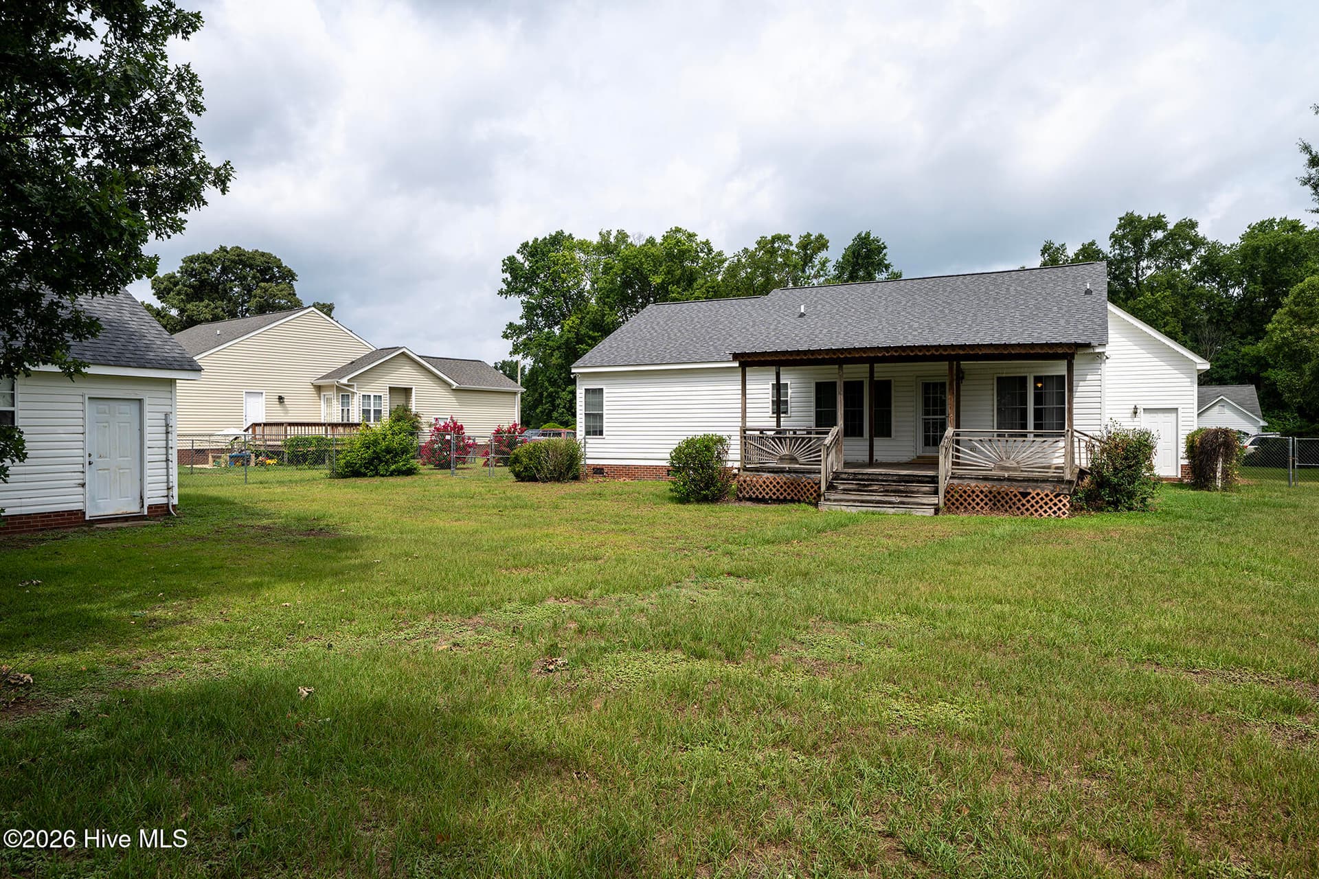 Outdoor Entertainment Spaces - 104 Trawick Drive, La Grange, NC 28551