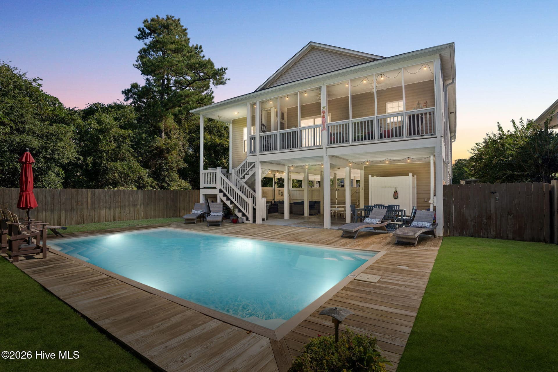 115 NW 9th Street, Oak Island, NC 28465