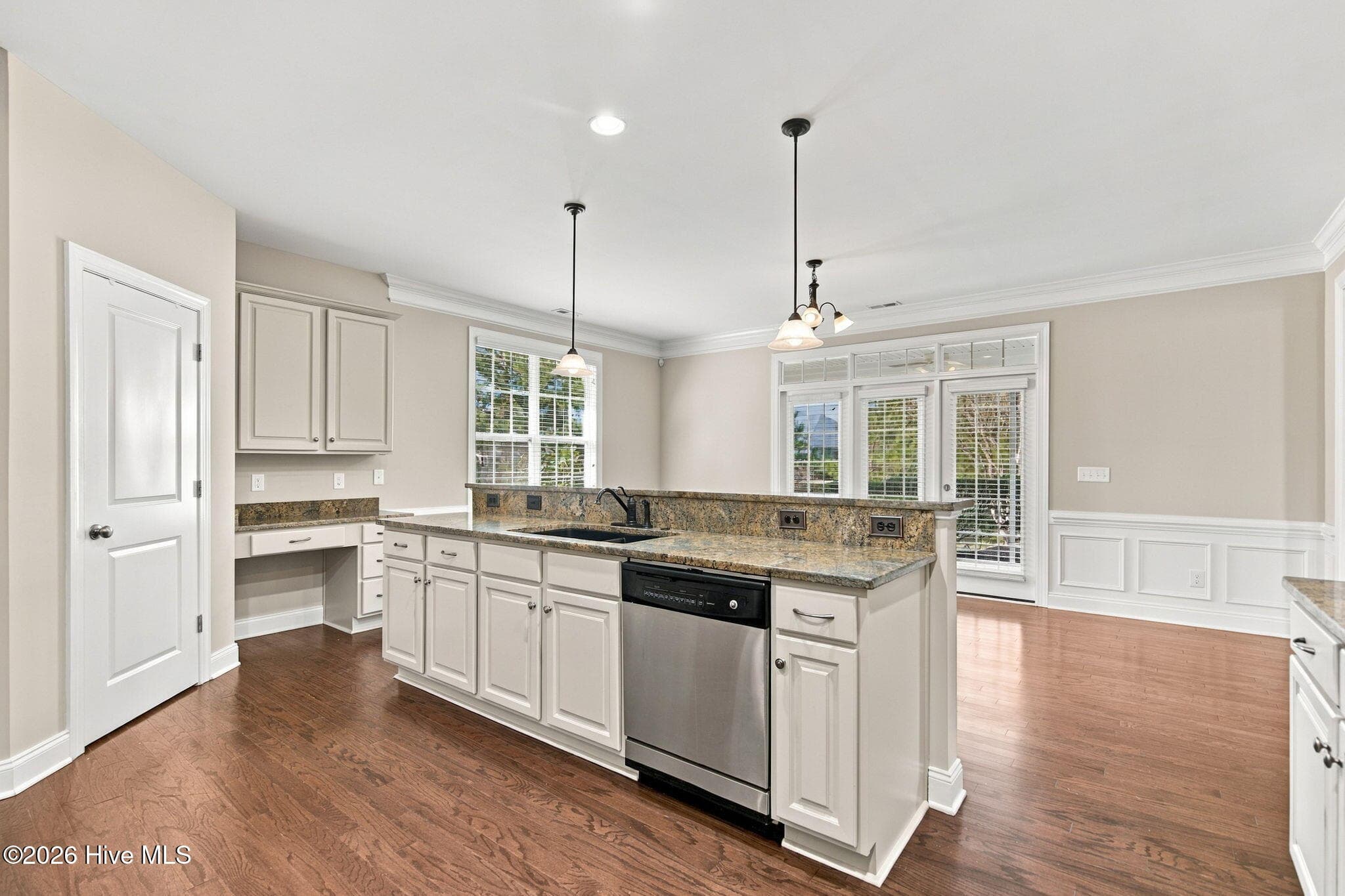 Single Family Residence at 1014 Ginger Lily Way, Leland, NC 28451, photo 14 of 57