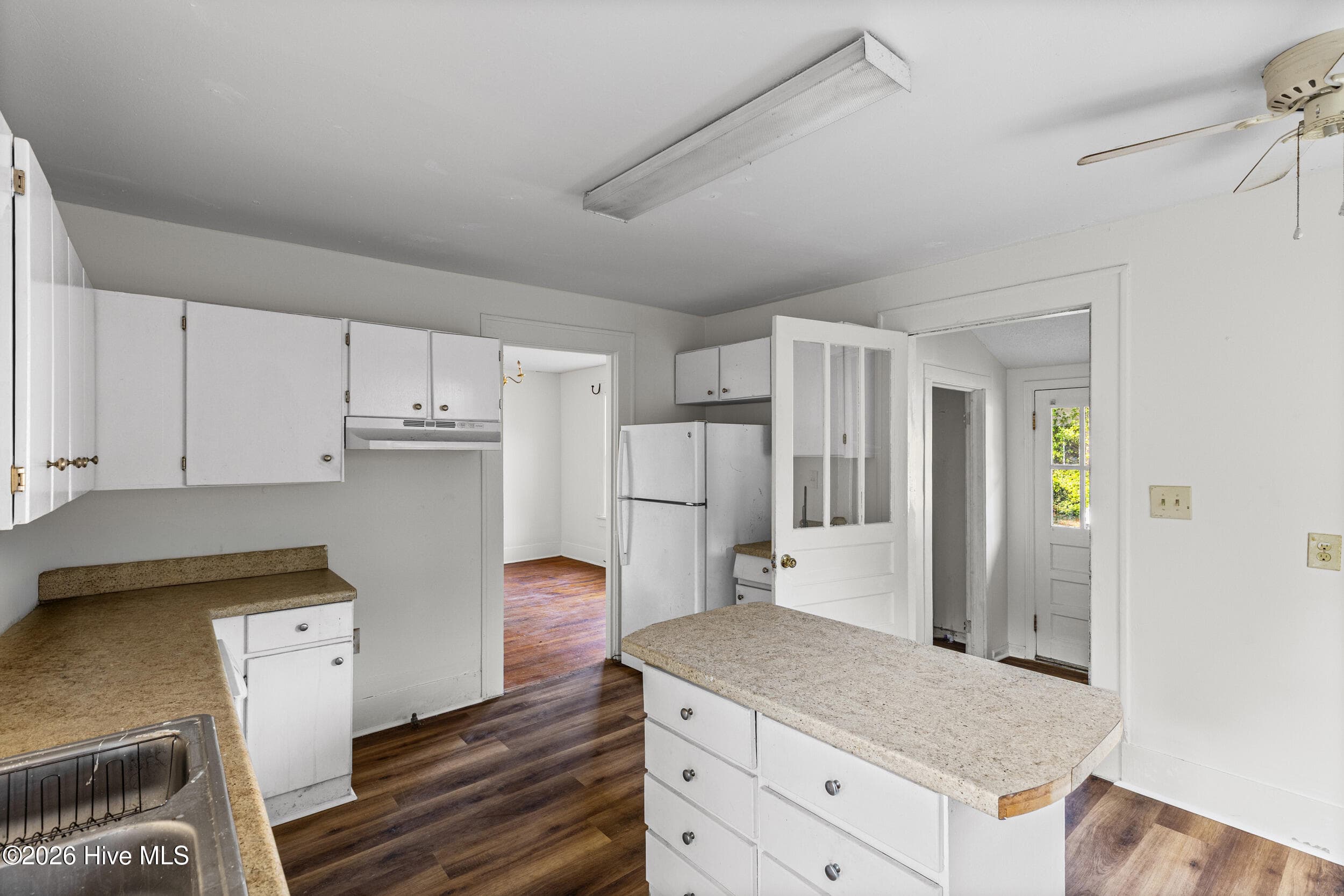 Single Family Residence at 2517 Wrightsboro Road, Augusta, GA 30904, photo 22 of 62