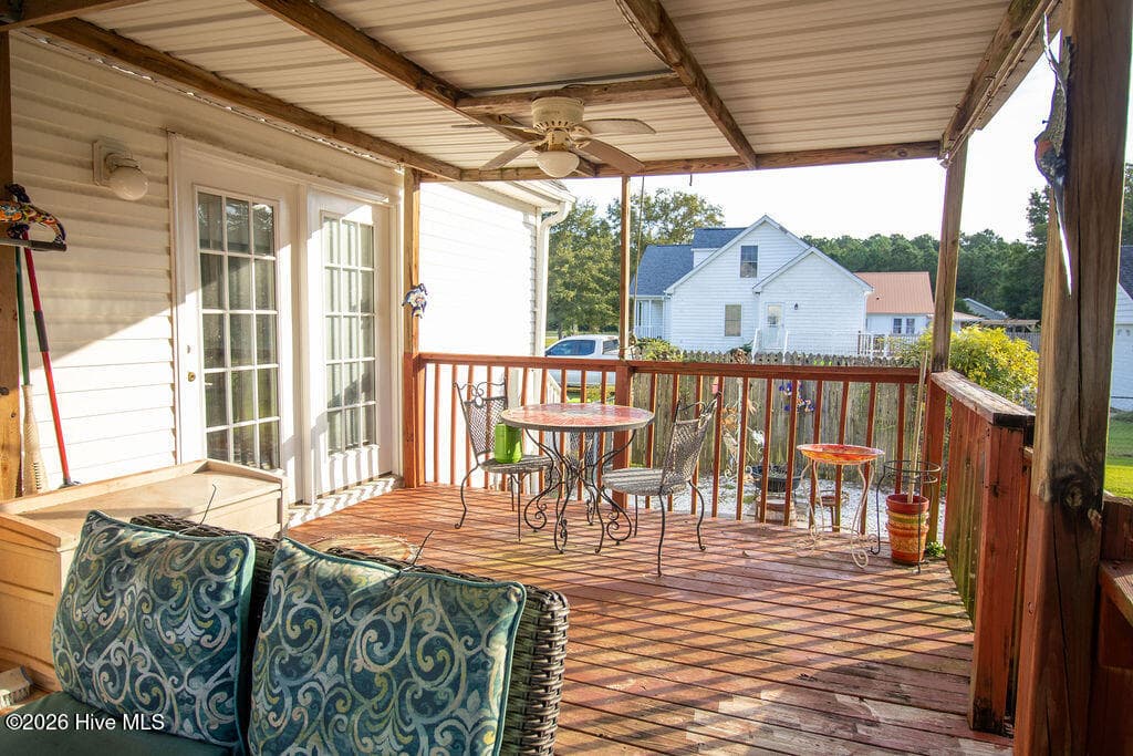 Manufactured Home at 195 Godfrey Boulevard, Havelock, NC 28532, photo 6 of 48