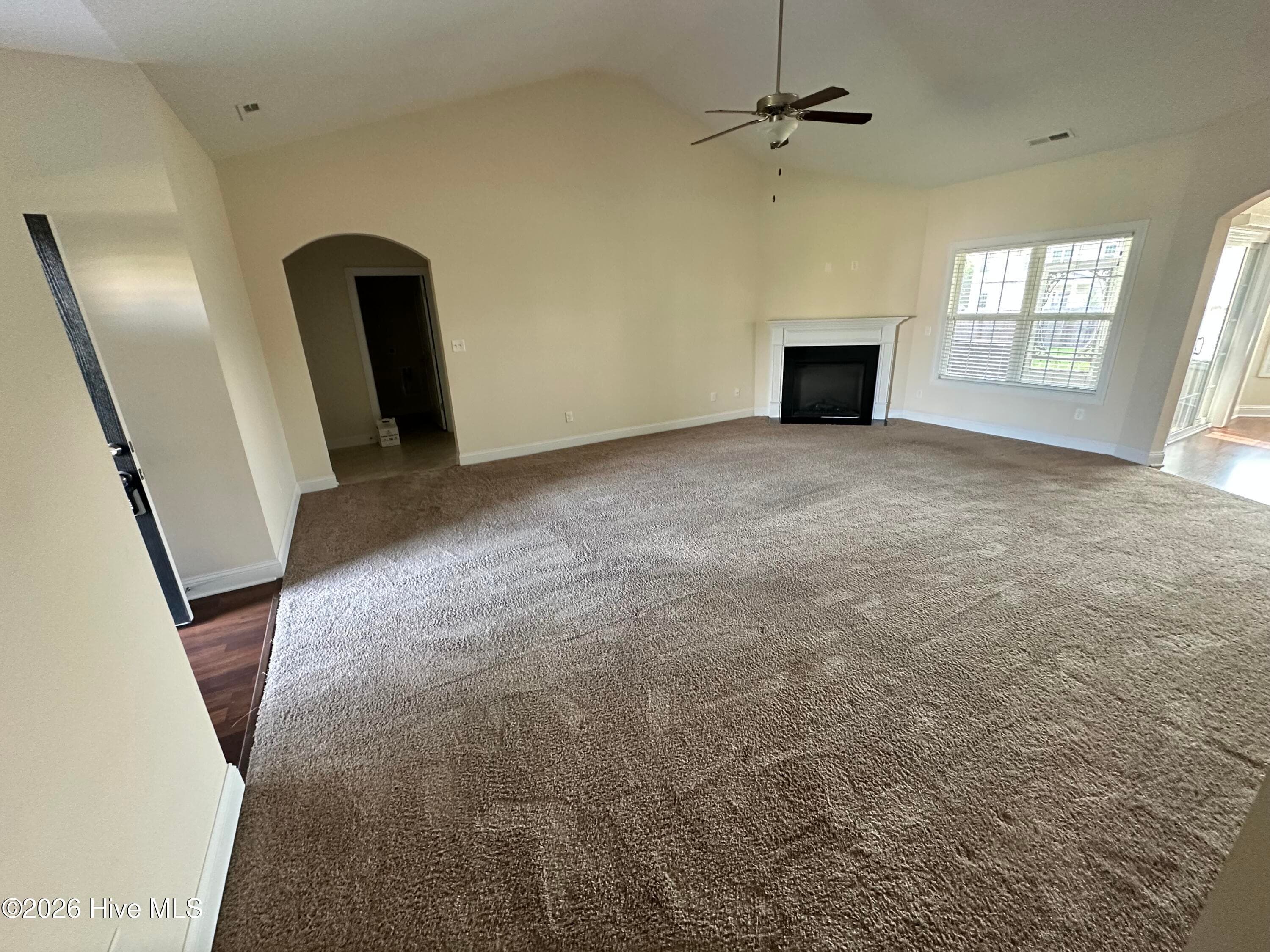 Single Family Residence at 204 Messenger Court, Jacksonville, NC 28546, photo 8 of 49