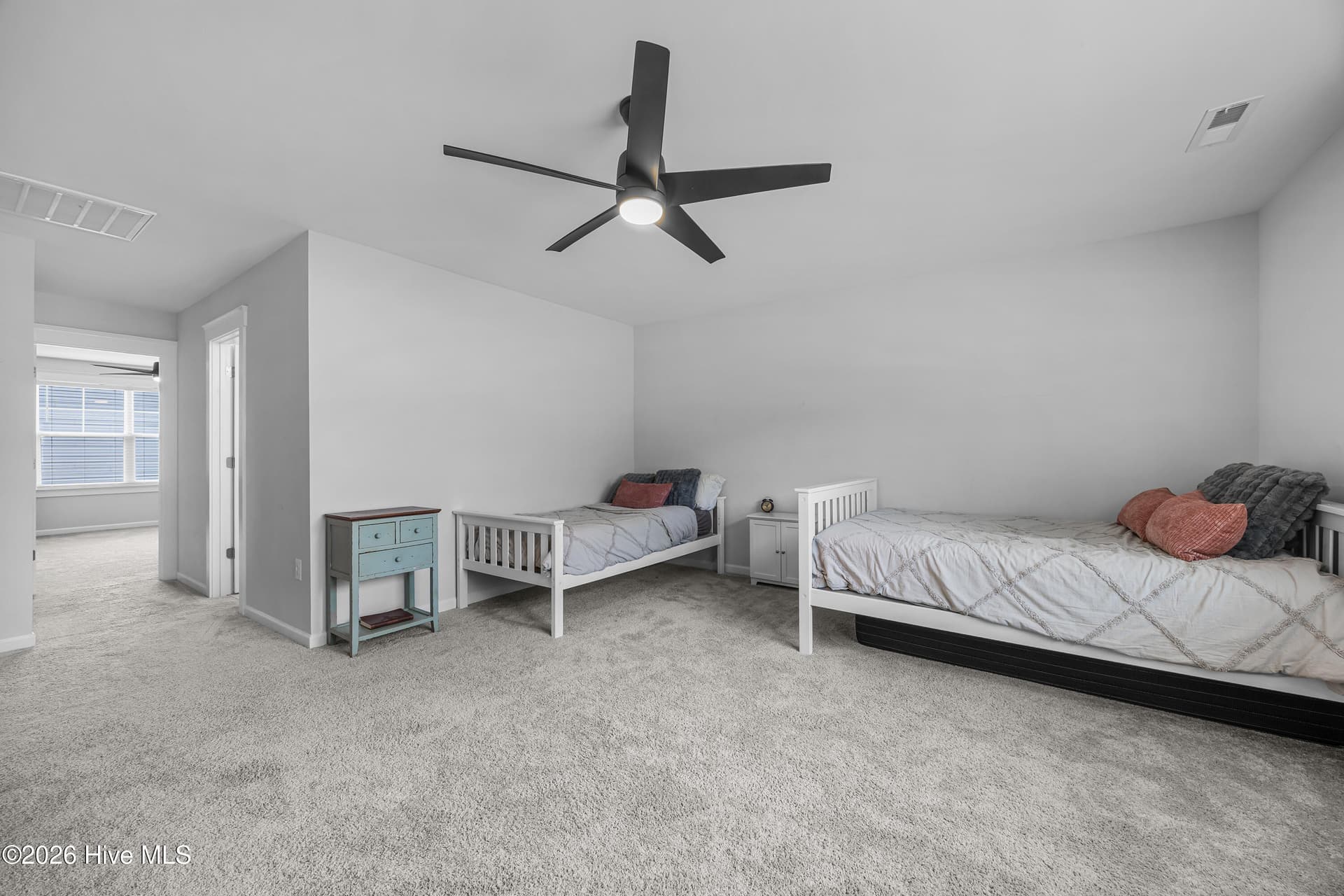 Single Family Residence at 111 Everett Park Trail, Holly Ridge, NC 28445, photo 2 of 2