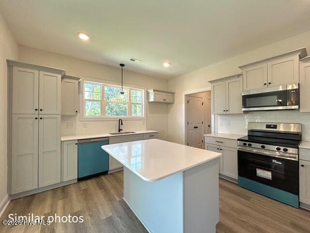 Single Family Residence at 152 Woodford Drive, Jacksonville, NC 28540, photo 51 of 117