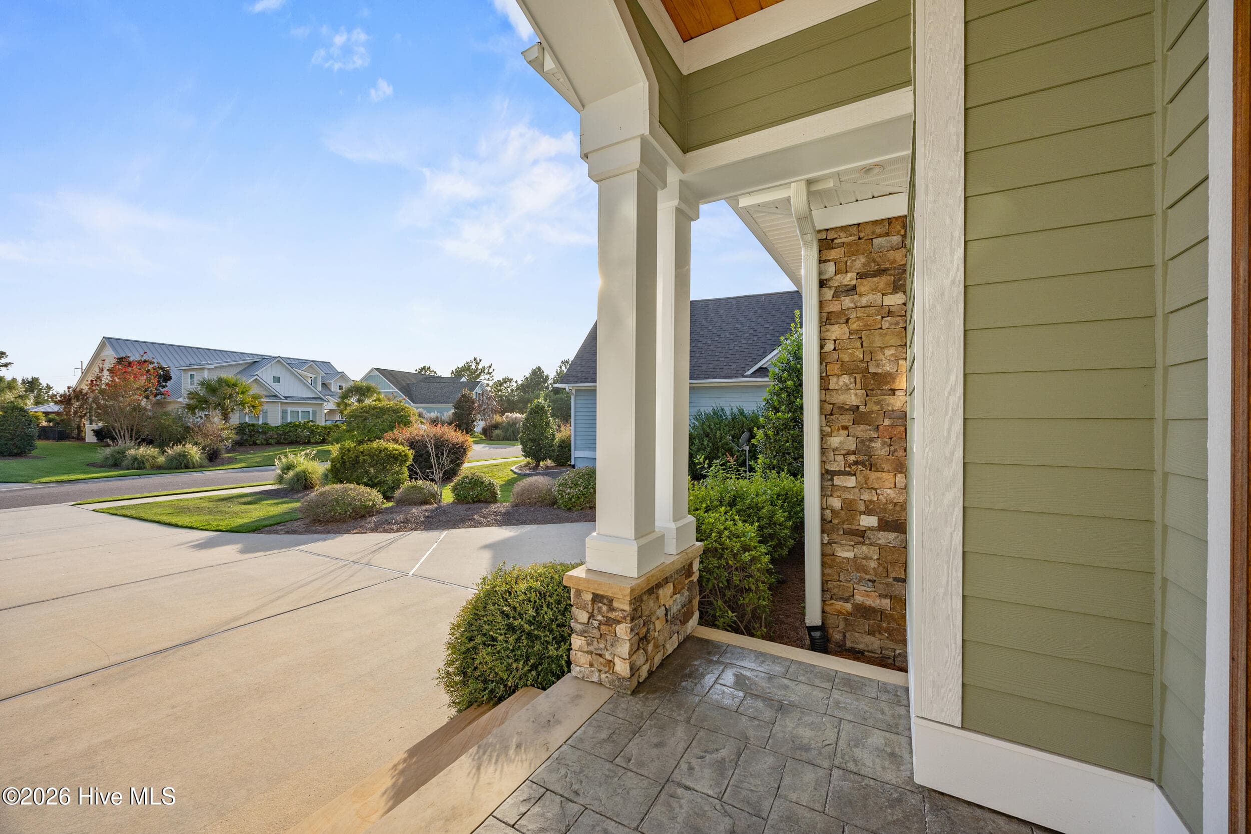 Single Family Residence at 5029 Stoney Point Drive, Leland, NC 28451, photo 3 of 72