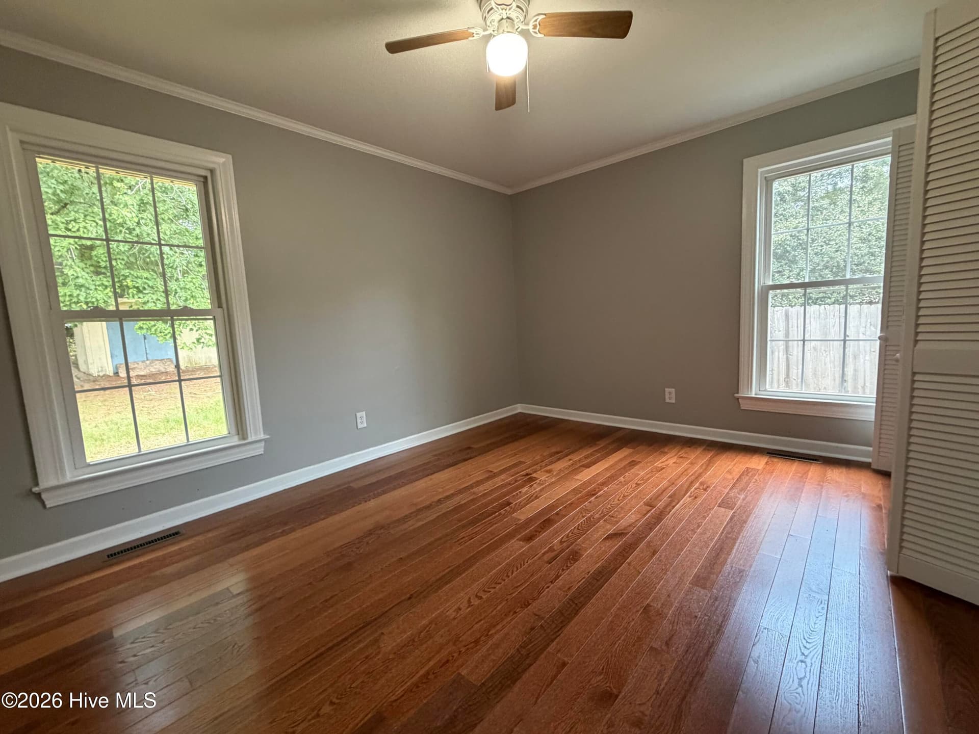 Single Family Residence at 2010 Westwood Drive, Kinston, NC 28504