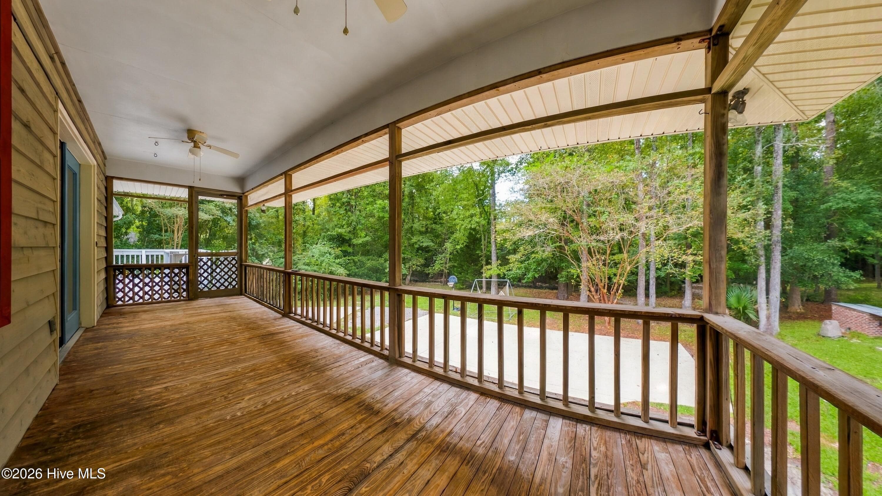 Single Family Residence at 306 Shore Point Drive, Wilmington, NC 28411, photo 36 of 86