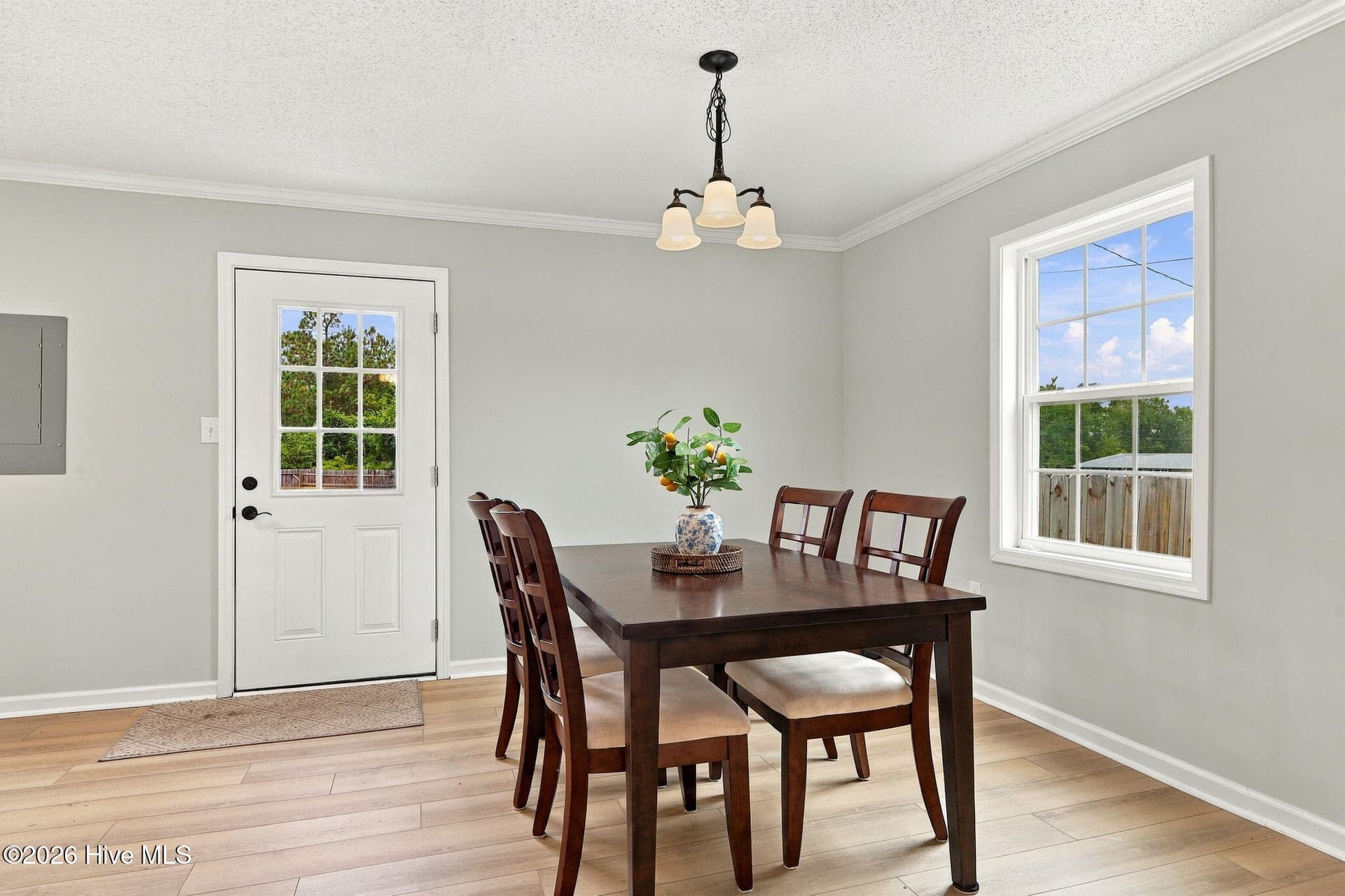 Single Family Residence at 77 Crown Point Road, Hubert, NC 28539, photo 11 of 41