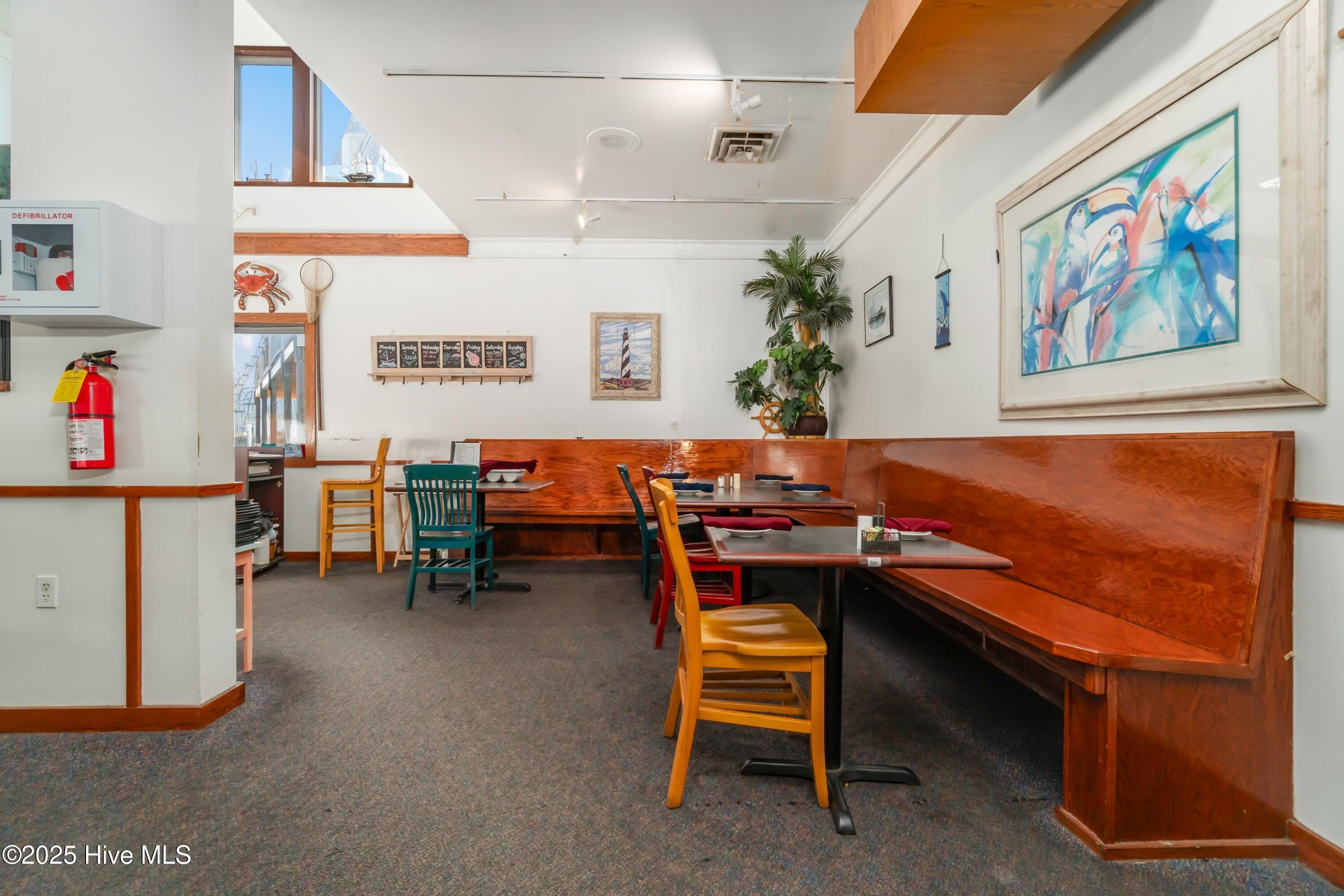 303 South Avenue, Oriental, NC 28571