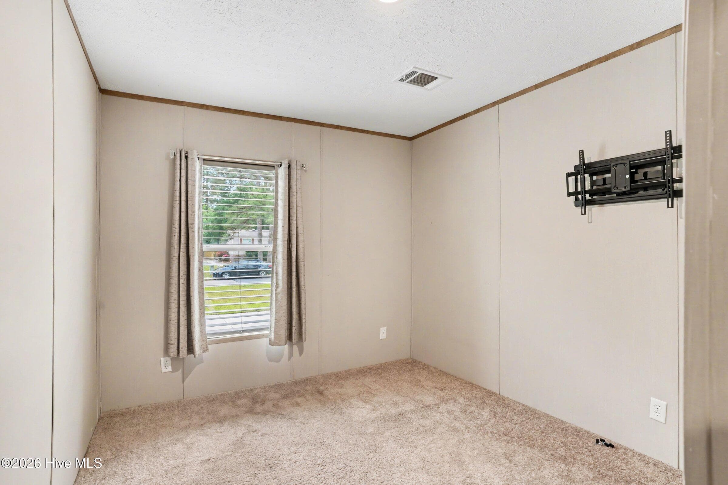 Manufactured Home at 335 Ridgewood Drive NW, Calabash, NC 28467, photo 29 of 39