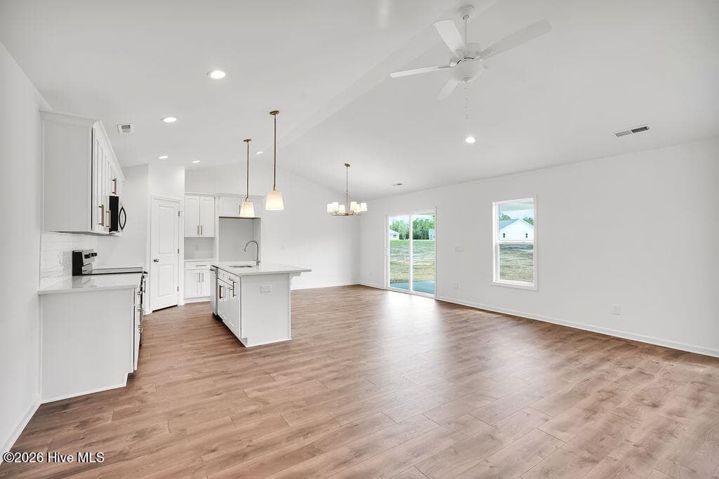 Single Family Residence at 302 Riva Ridge, Burgaw, NC 28425, photo 5 of 29