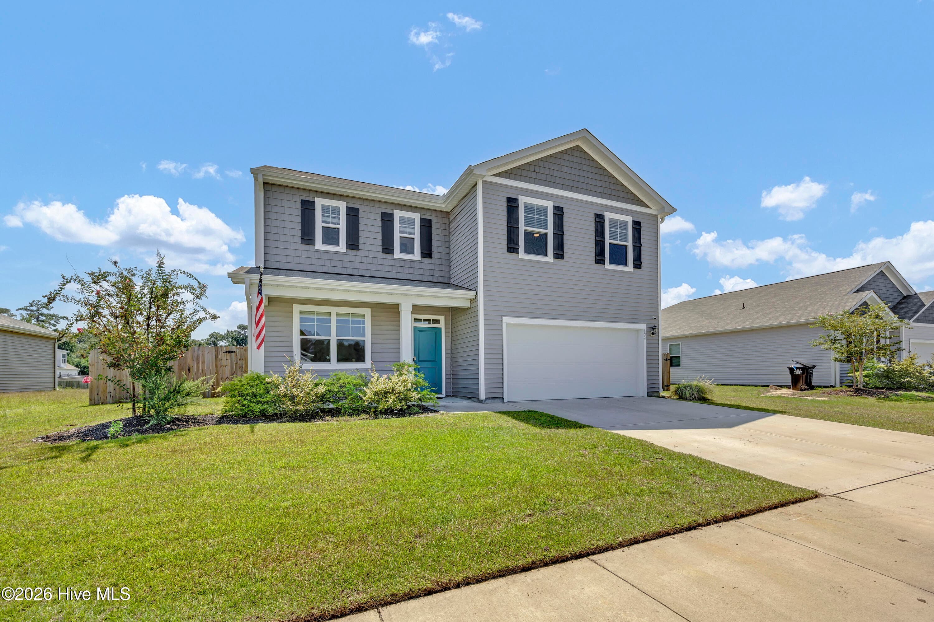 Single Family Residence at 824 Delta Court, Wilmington, NC 28401, photo 3 of 32