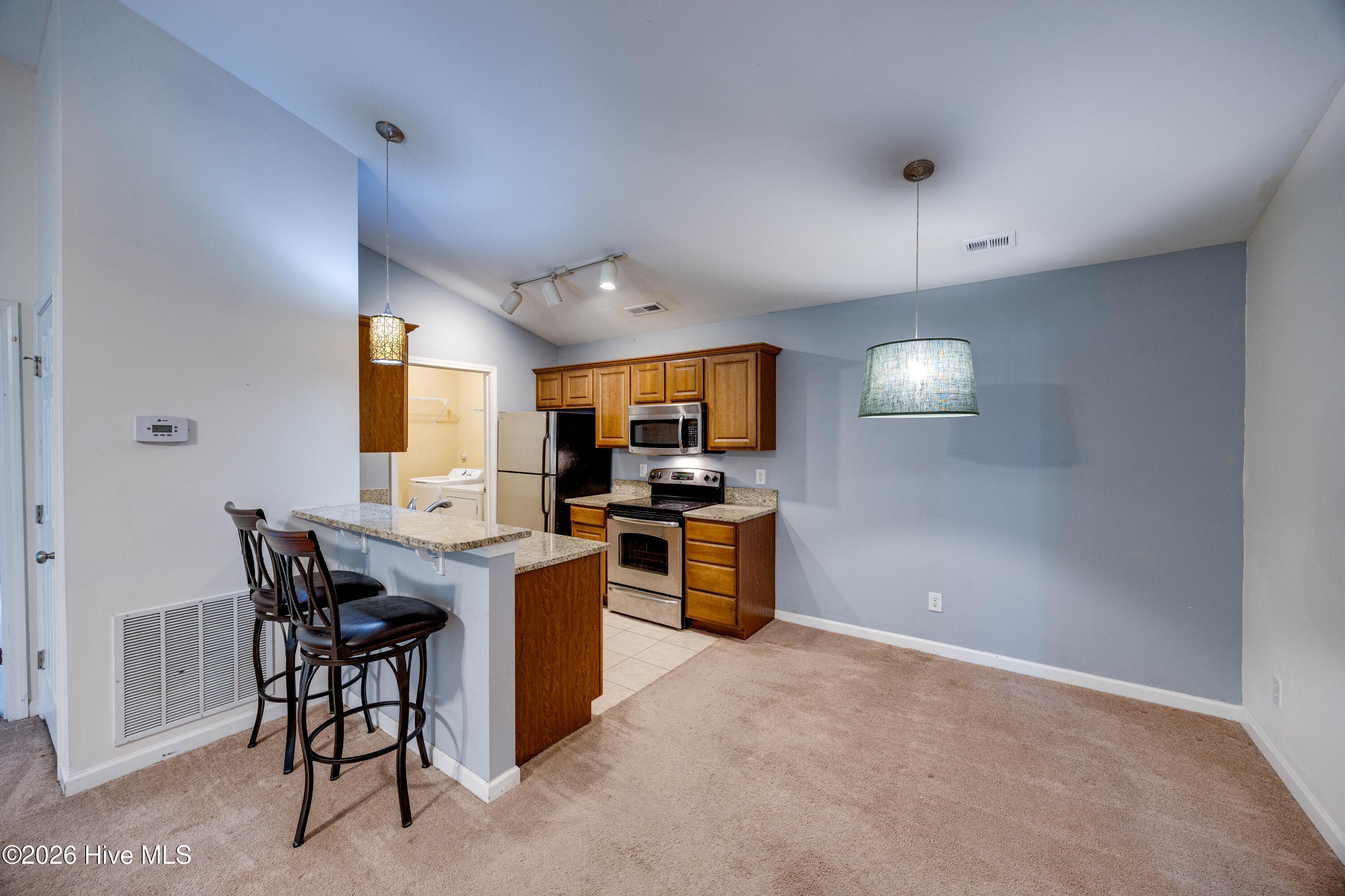 Condominium at 4420 Jay Bird Circle Unit 208, Wilmington, NC 28412, photo 11 of 59