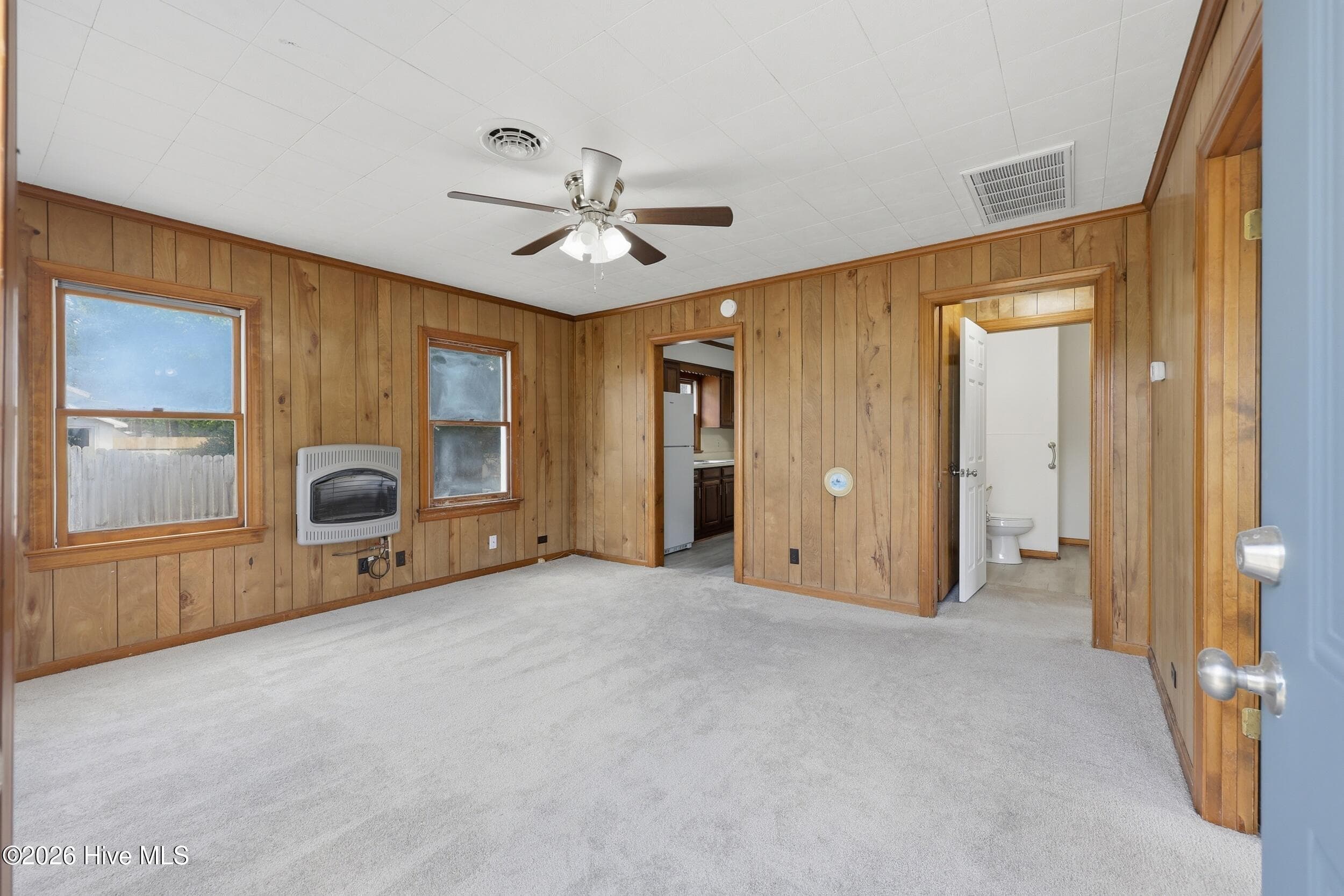 Single Family Residence at 1120 Northside Road, Elizabeth City, NC 27909, photo 3 of 32