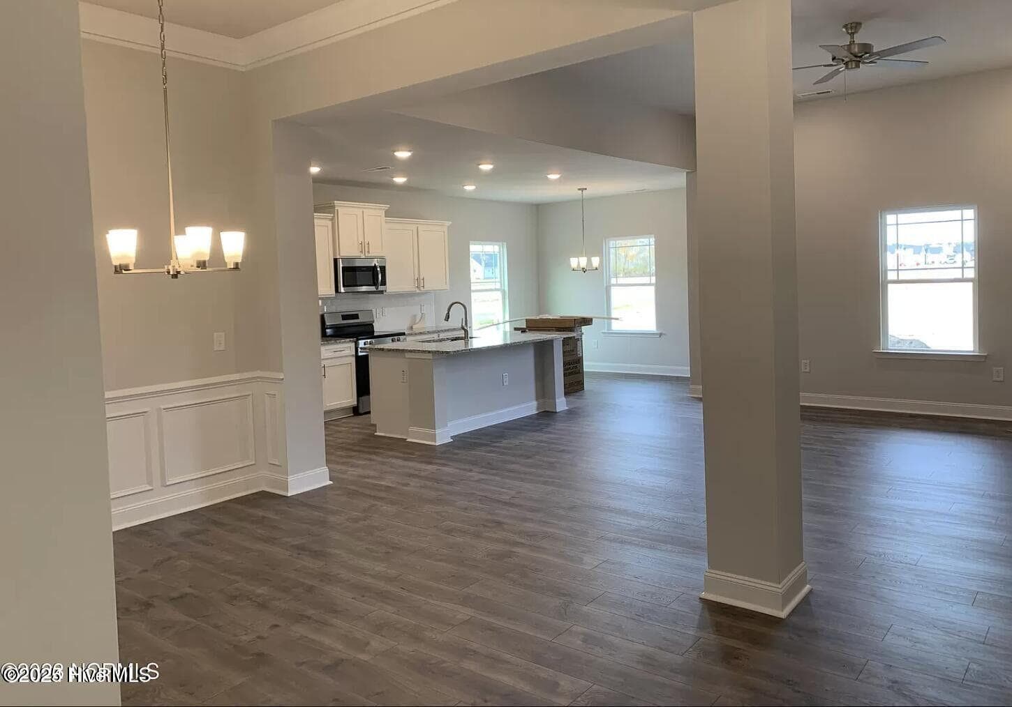 Photo of same floor plan in different community. Actual colors and options may vary. - 1108 Navidad Bank Court, New Bern, NC 28560
