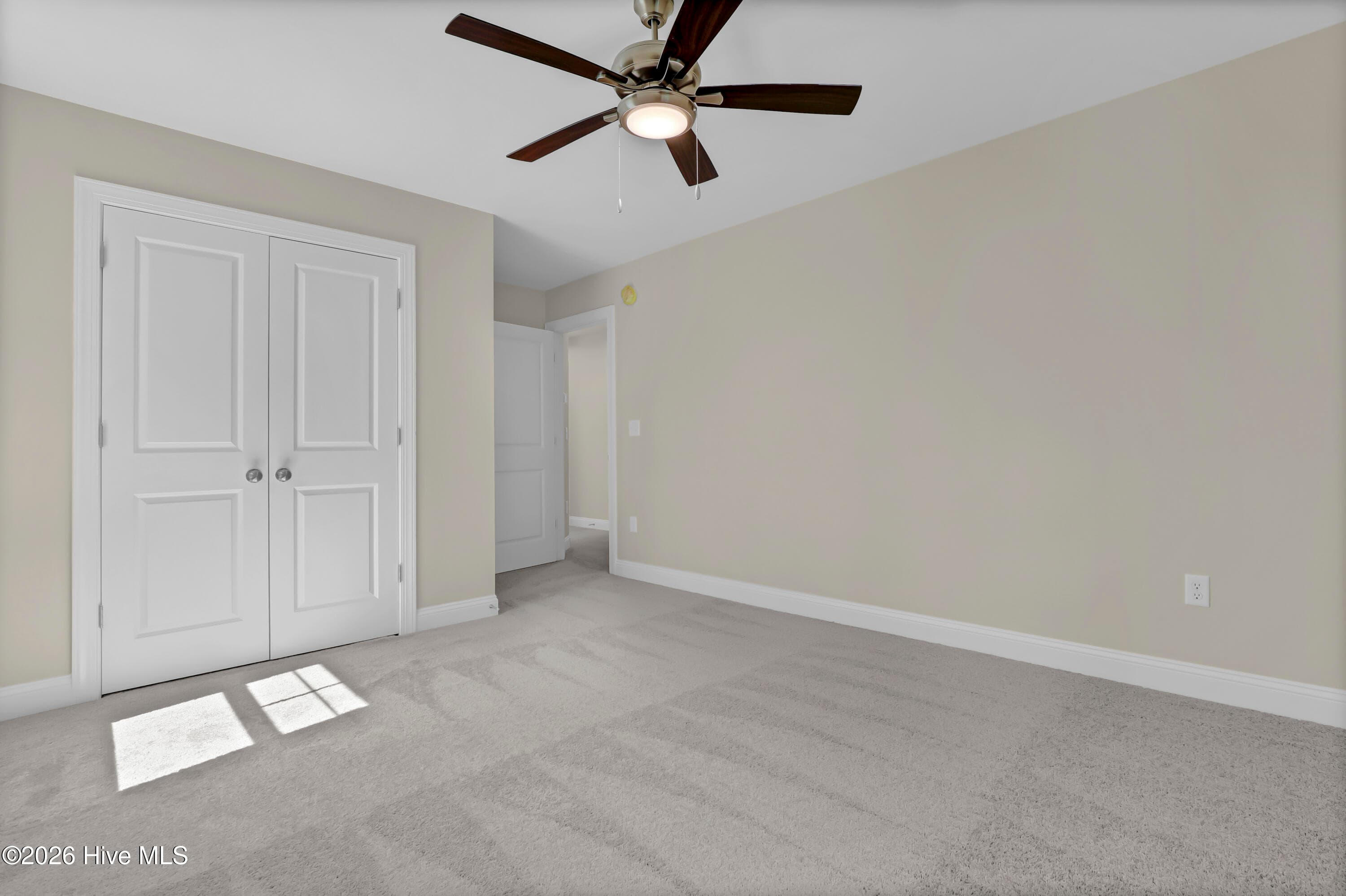Single Family Residence at 126 Penquin Place, Hampstead, NC 28443, photo 17 of 21