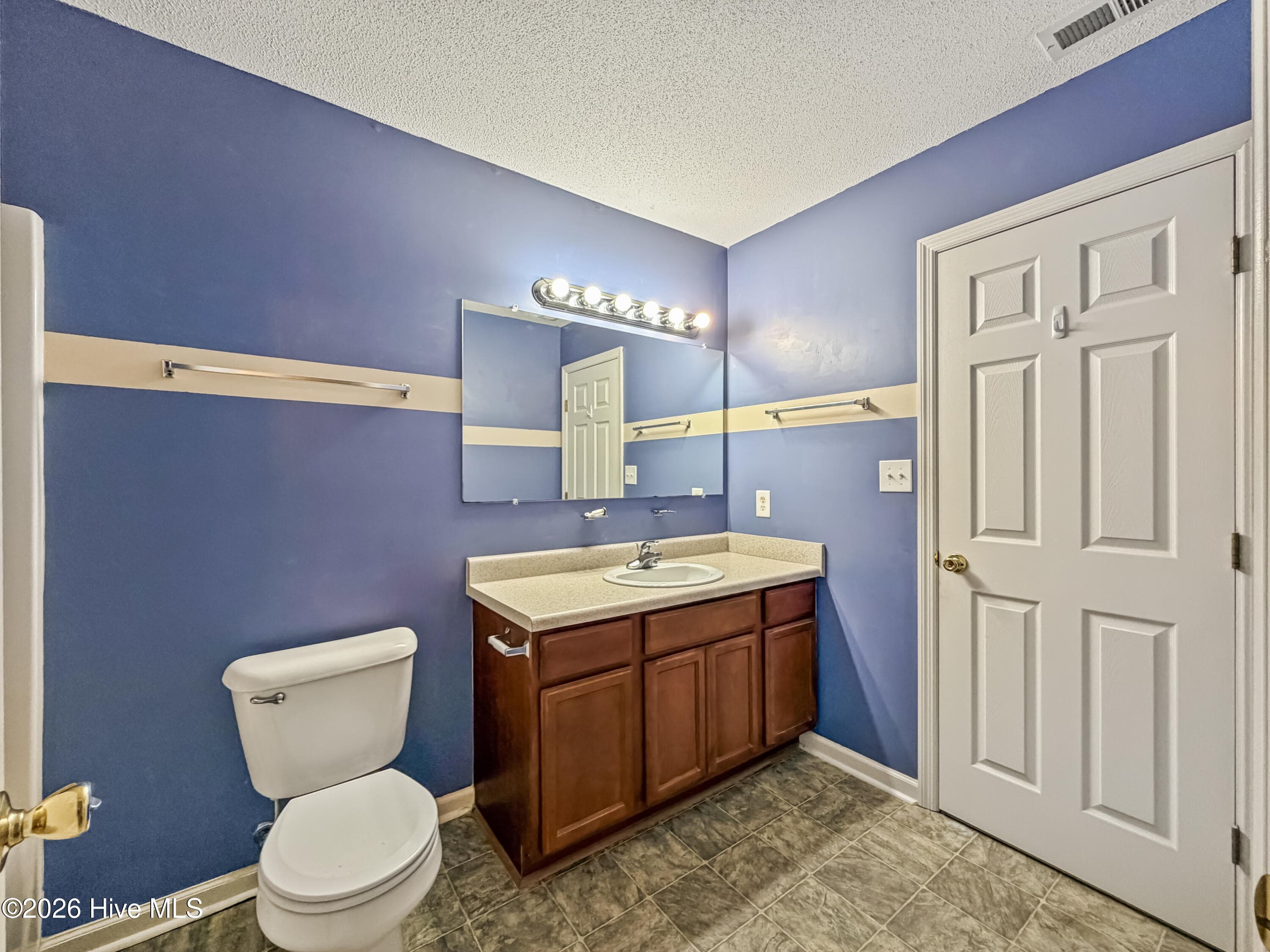 Townhouse at 164 Kelly Circle, Hubert, NC 28539, photo 29 of 33