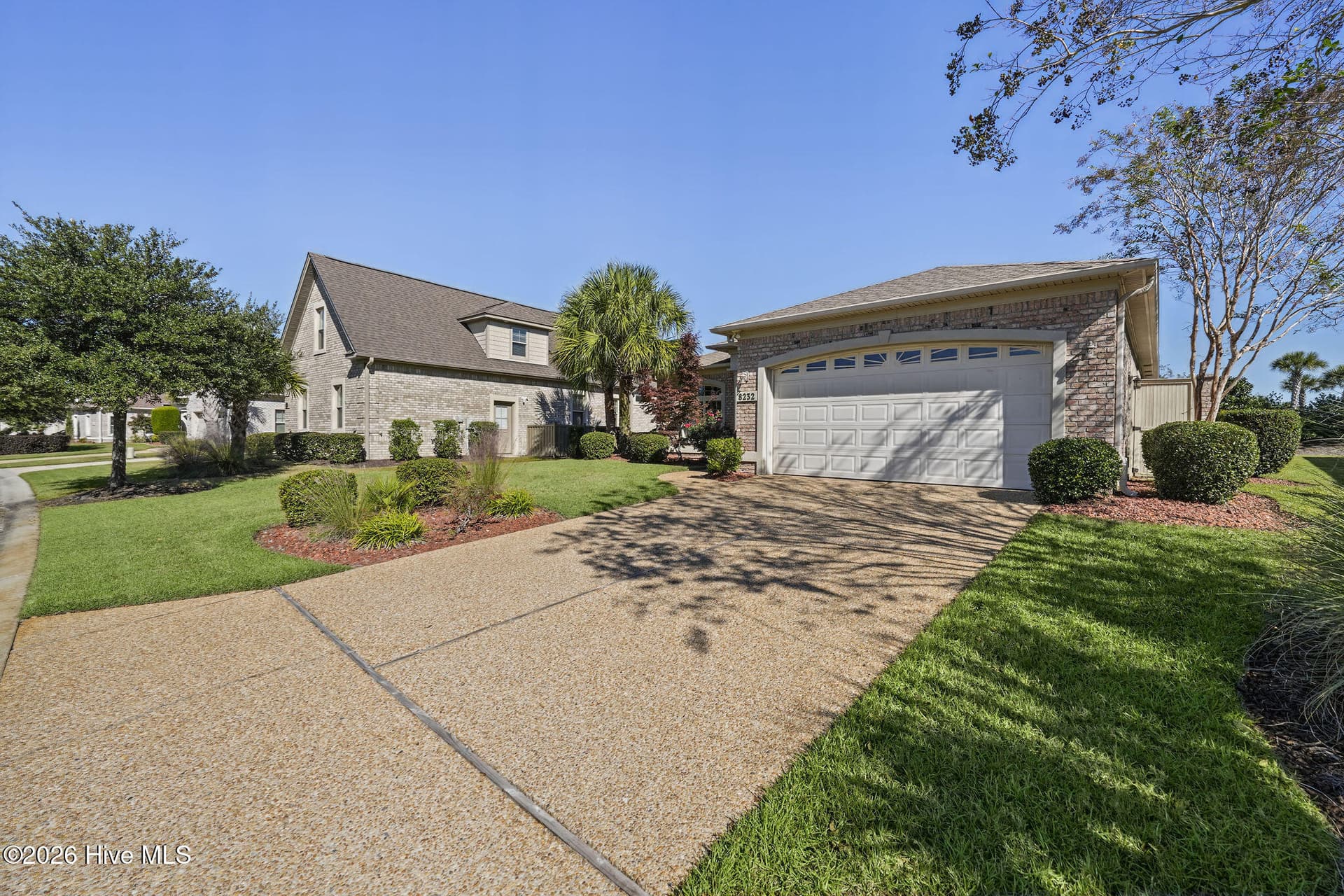 Single Family Residence at 8232 Masonboro Pointe NE, Leland, NC 28451, photo 4 of 90