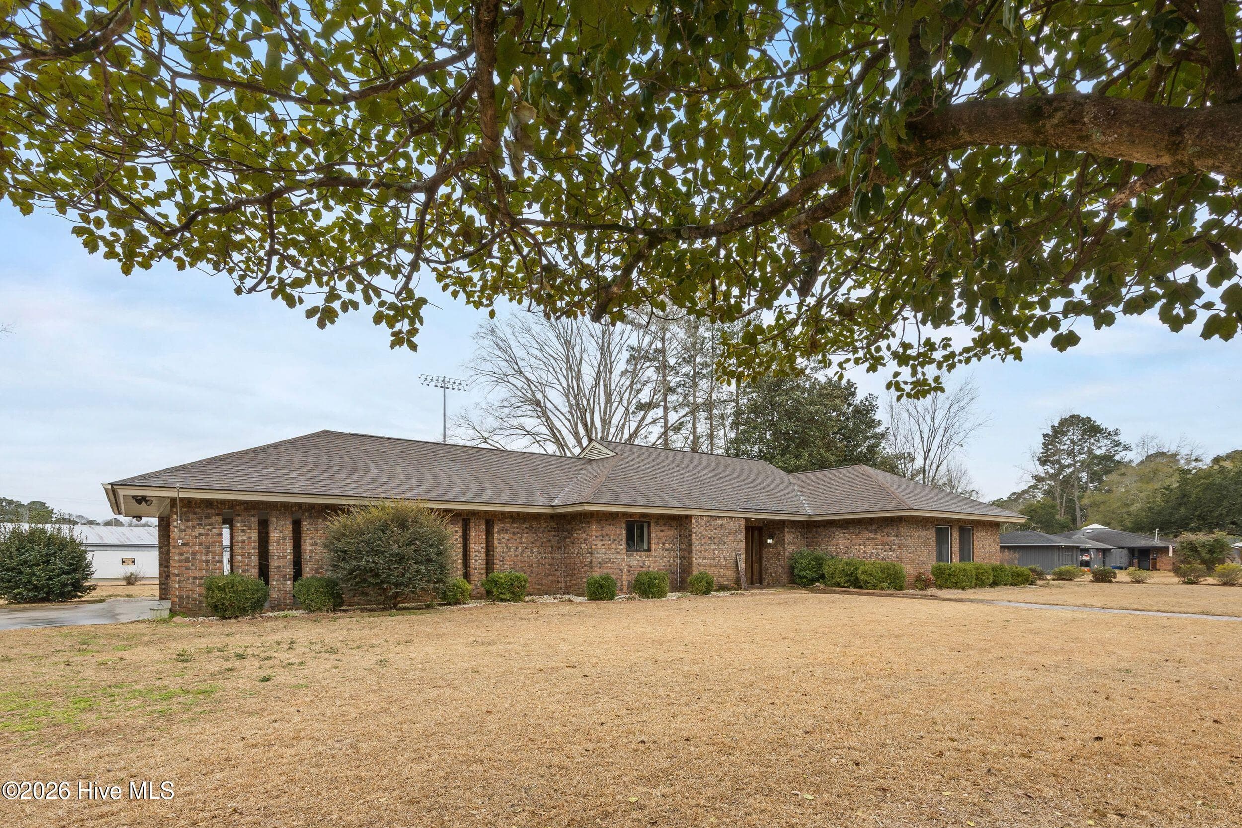 Single Family Residence at 616 E Murphy Street, Wallace, NC 28466, photo 19 of 122