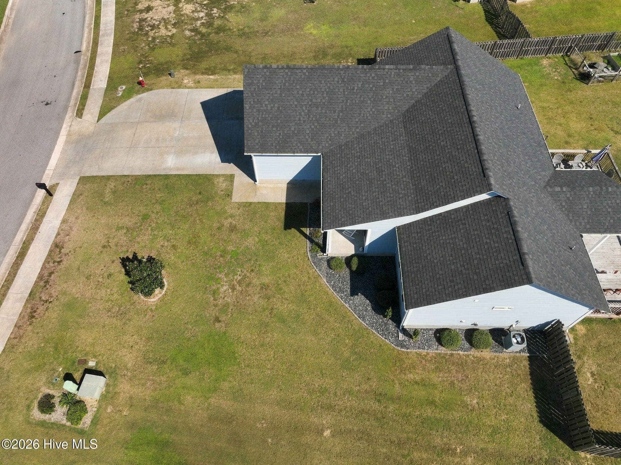 Single Family Residence at 120 Pembury Way, Richlands, NC 28574, photo 56 of 75