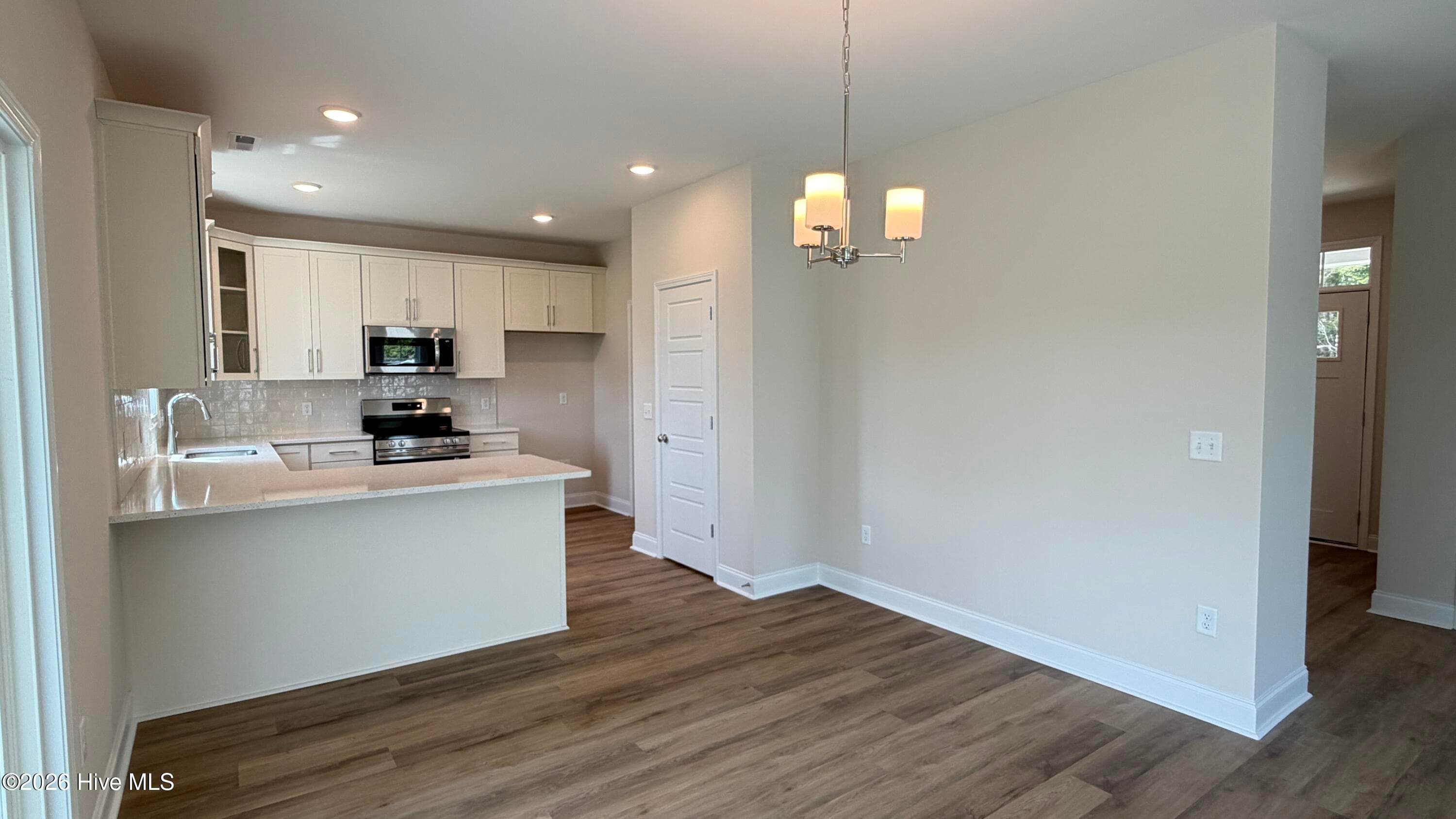 Single Family Residence at 511 Country Club Villa Drive, Shallotte, NC 28470, photo 18 of 76