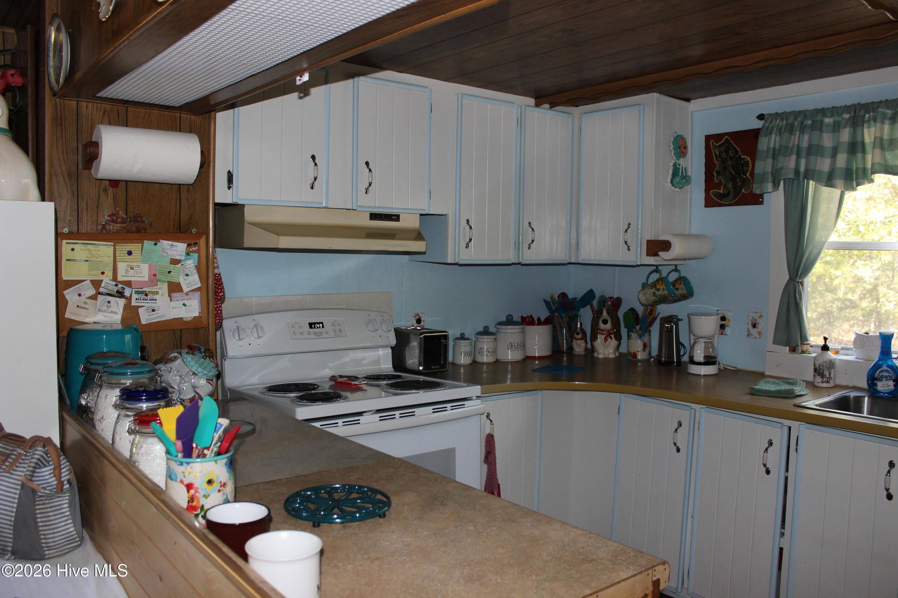 Manufactured Home at 314 Windy Ridge Road, Trenton, SC 29847, photo 9 of 39