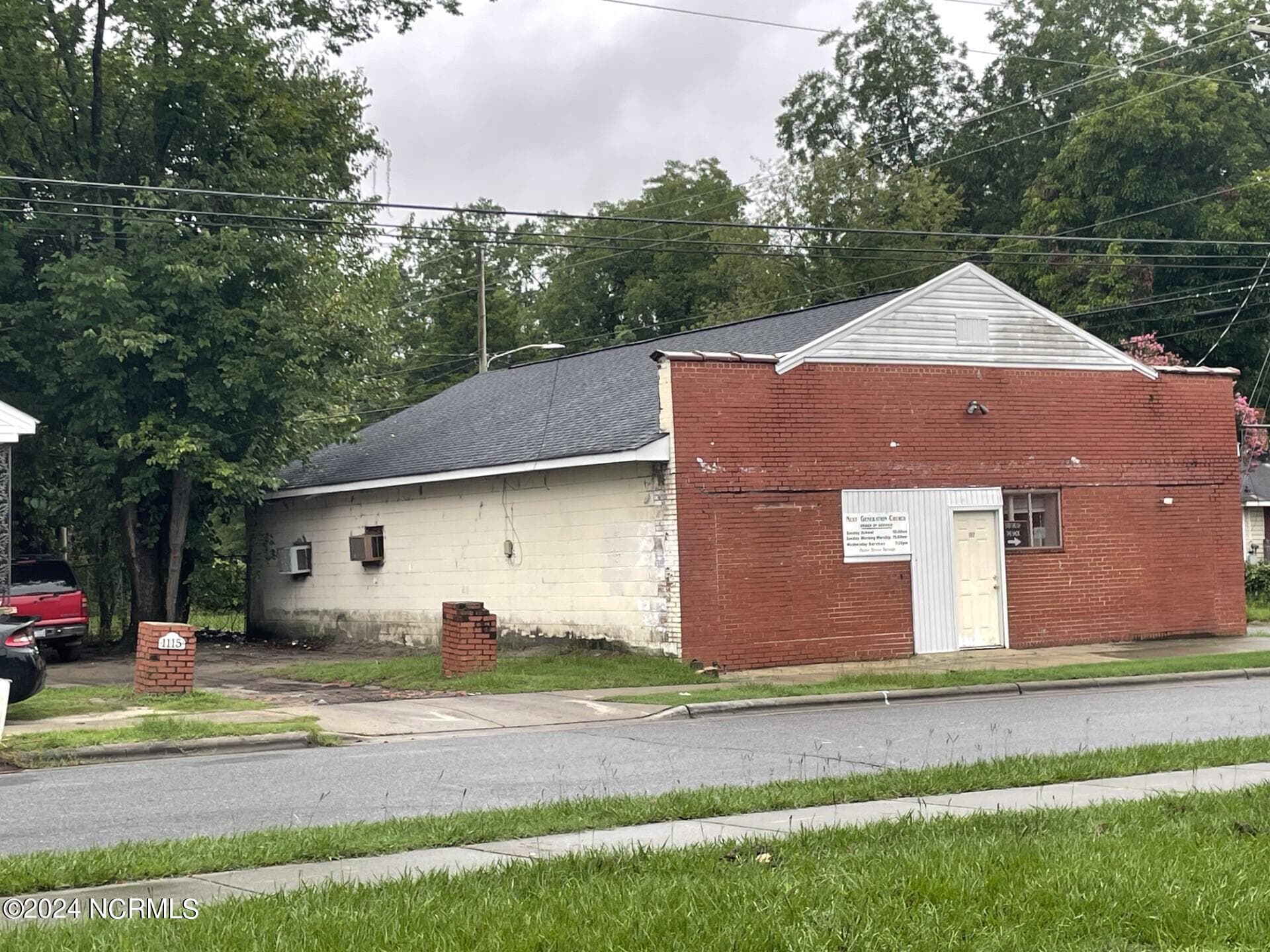 Commercial Sale at 1117 W 3rd Street, Greenville, NC 27834, photo 3 of 10
