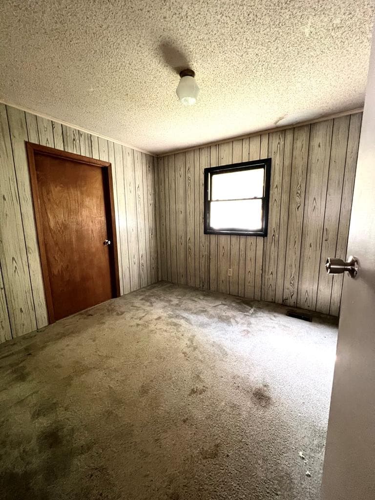 Residential at 1050 US Highway 19, Topton, NC 28781, photo 11 of 31