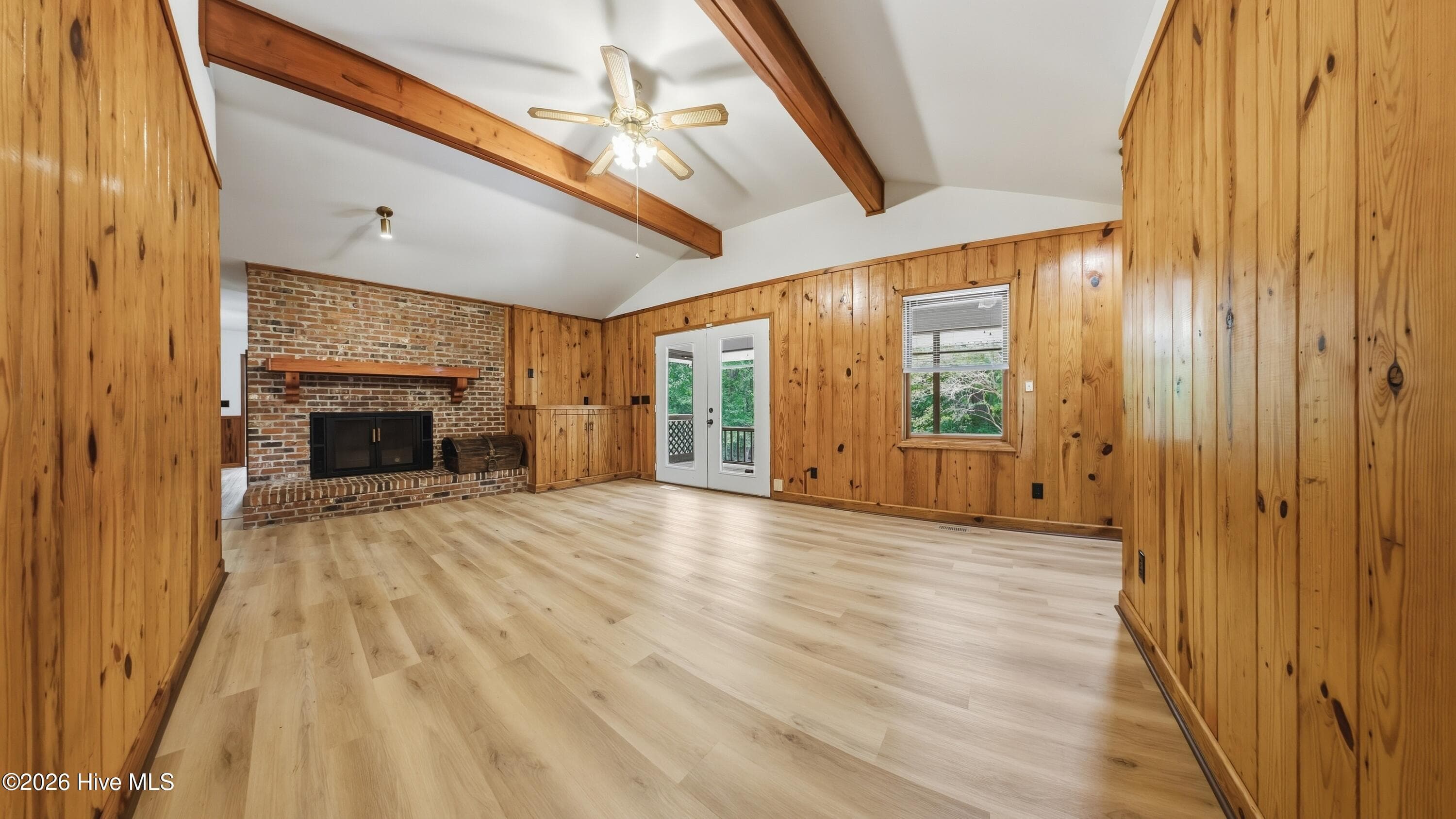 Single Family Residence at 306 Shore Point Drive, Wilmington, NC 28411, photo 29 of 86