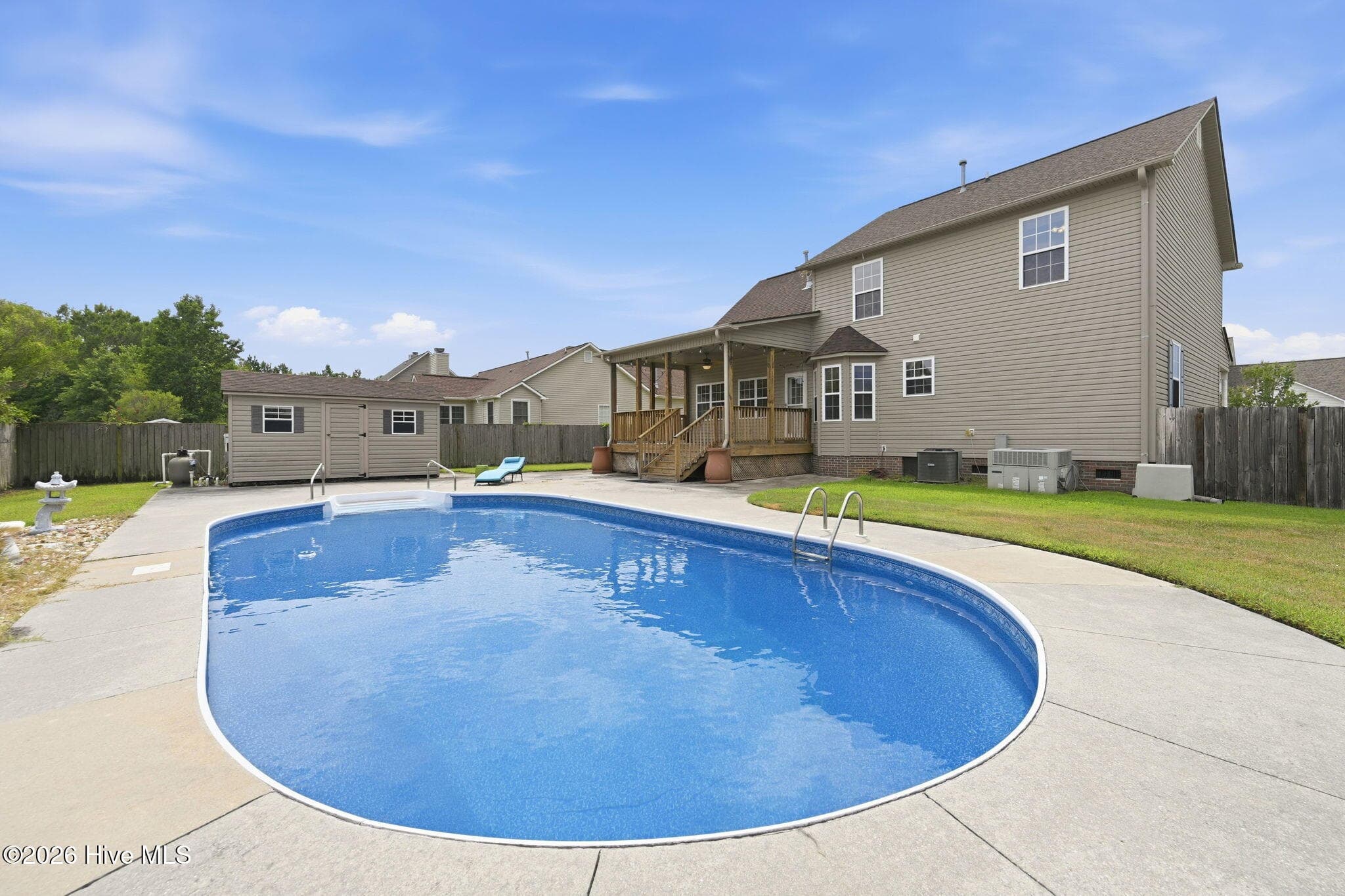 Single Family Residence at 101 Ellington Place, Jacksonville, NC 28540, photo 85 of 100