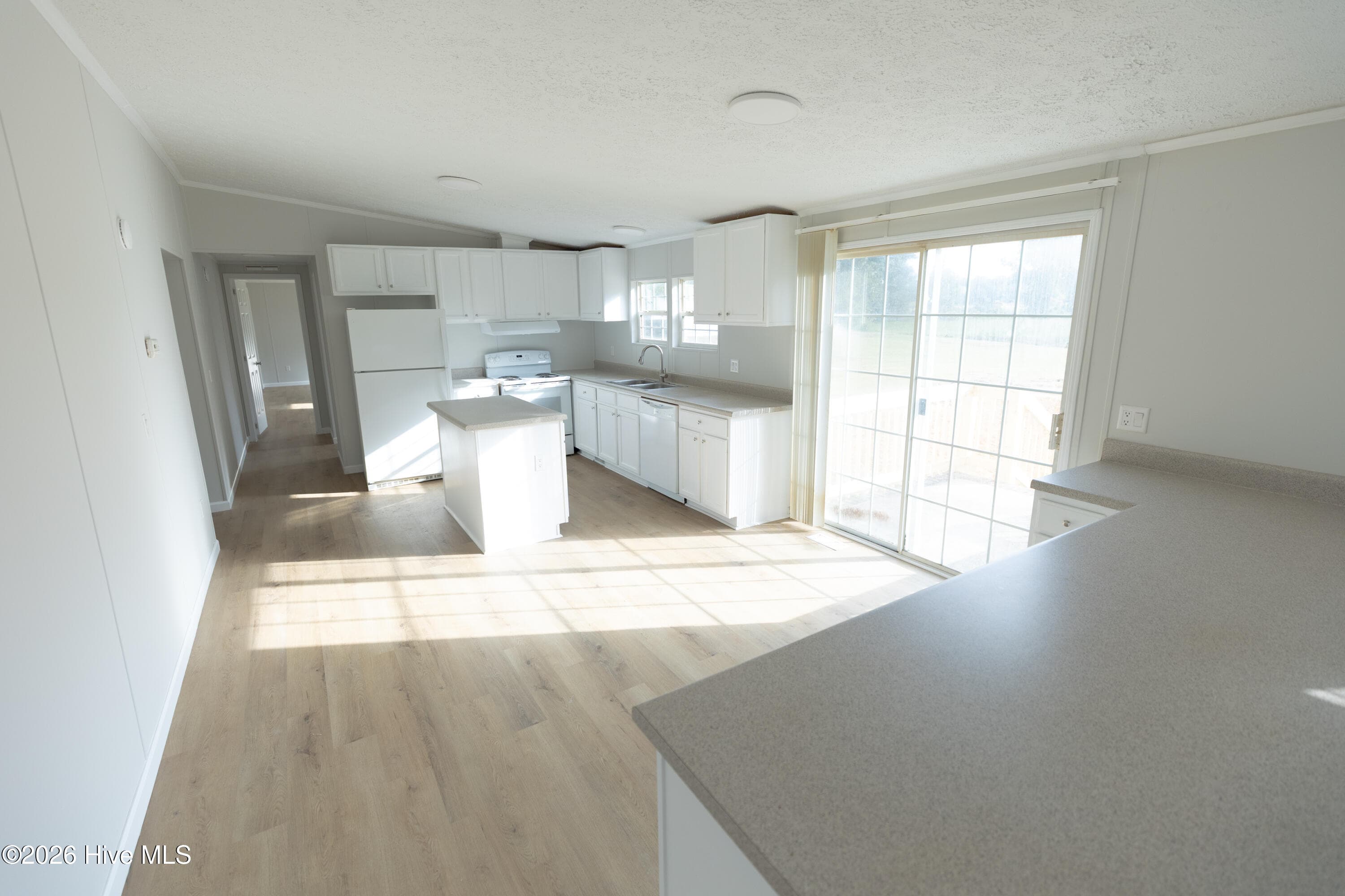 Manufactured Home at 5105 Zulas Place S, Wilson, NC 27893, Wilson, photo 13 of 40