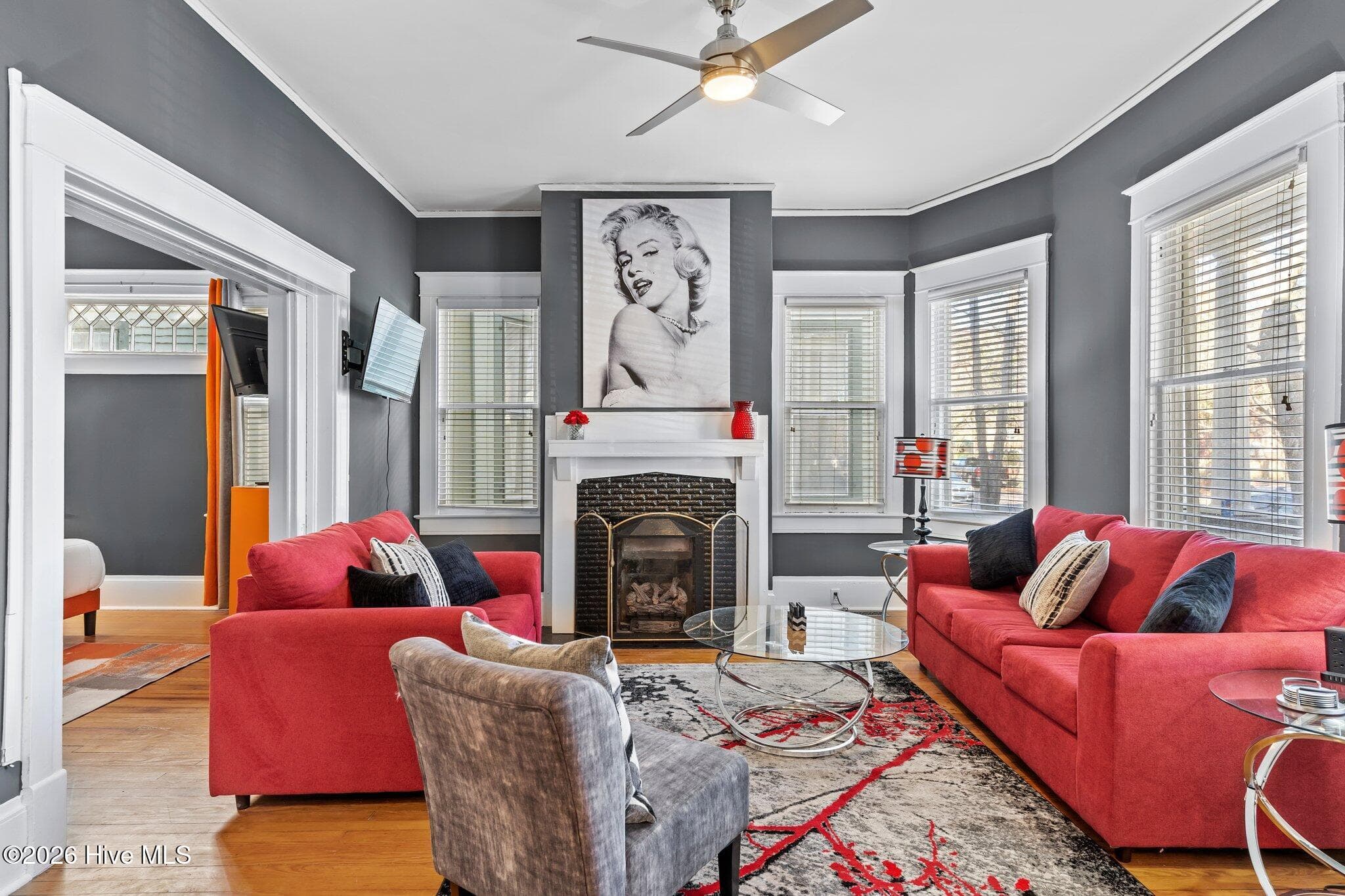1st Floor Unit - Living Room - 312 Church Street, Wilmington, NC 28401
