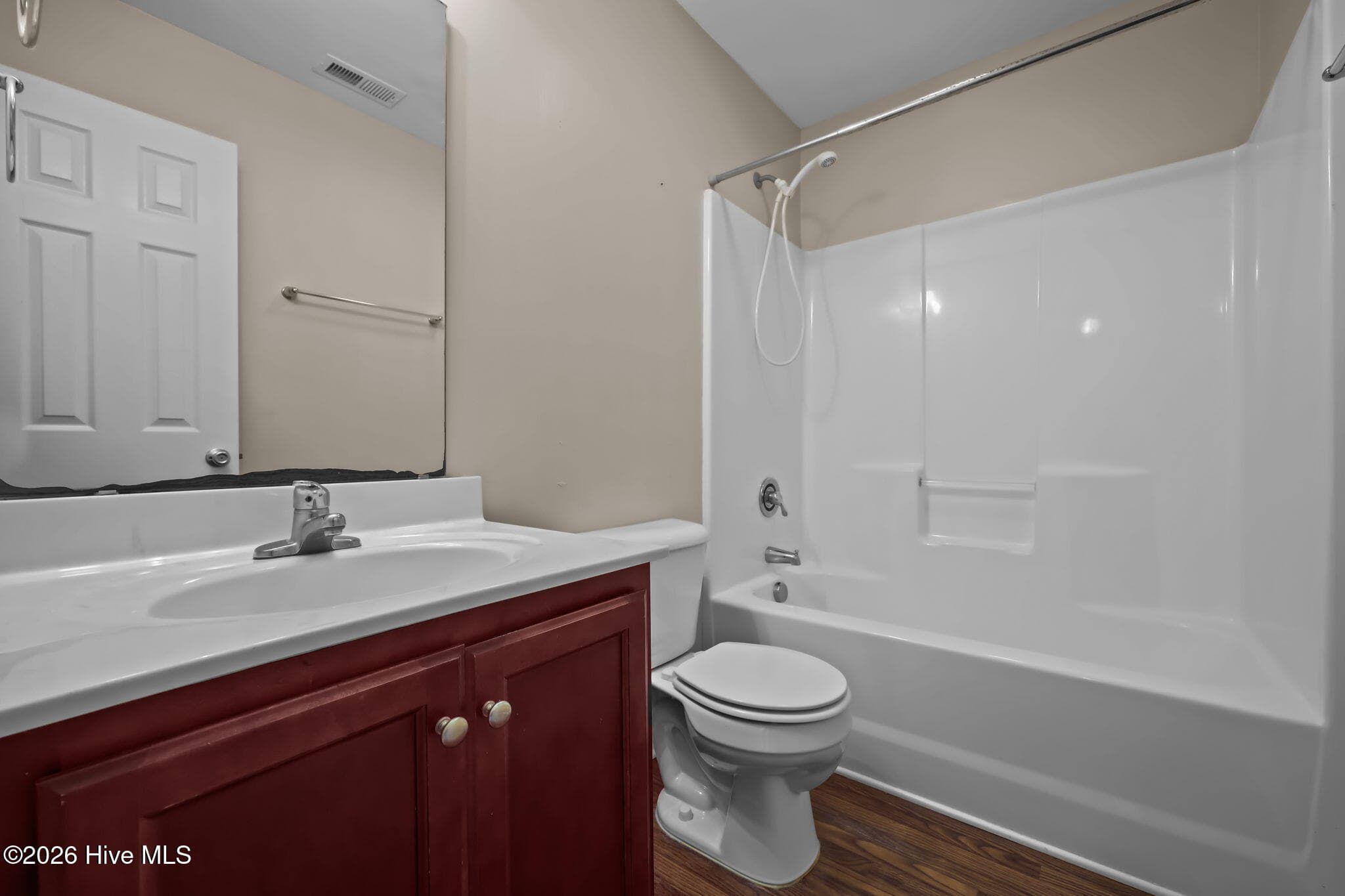 Single Family Residence at 180 Ashbury Park Lane, Richlands, NC 28574, photo 24 of 43