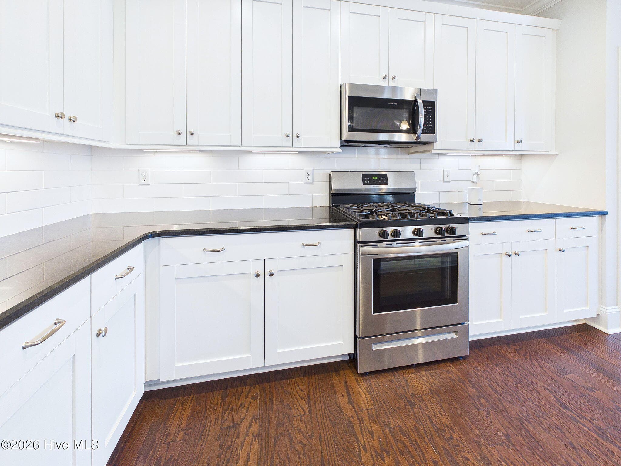 Single Family Residence at 2436 Lakeside Circle, Wilmington, NC 28401, photo 14 of 56