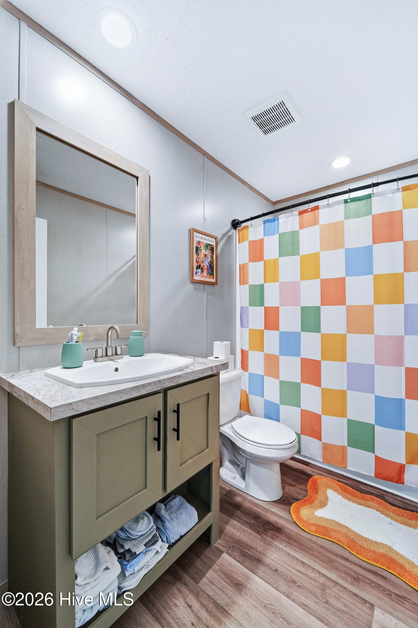SHARED BATHROOM - 856 Old 30 Road, Jacksonville, NC 28546