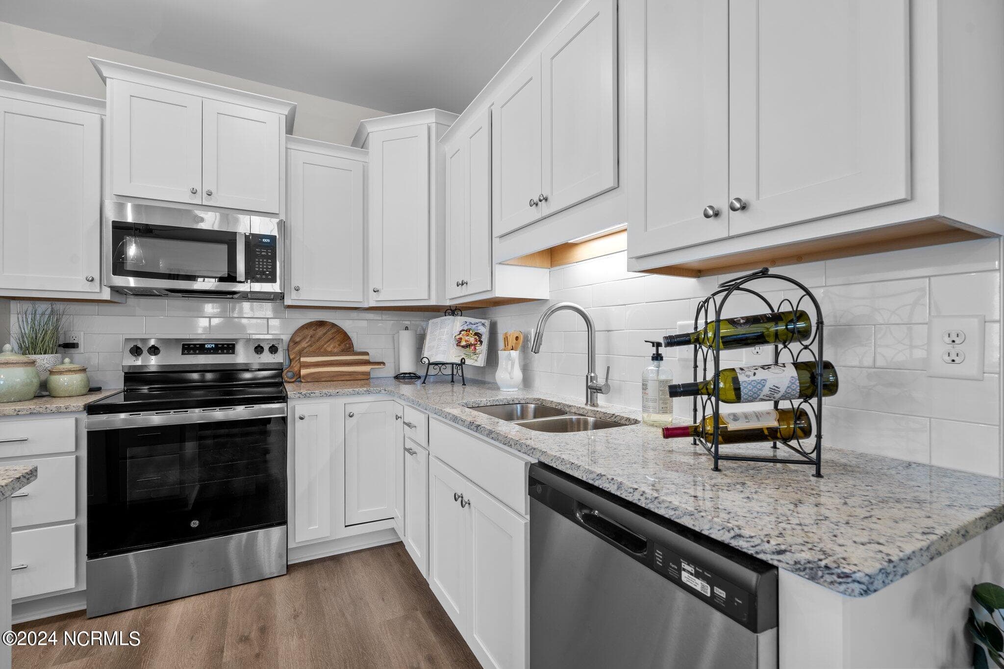 Townhouse at 2020 Dartford Drive A, Greenville, NC 27834, photo 101 of 122