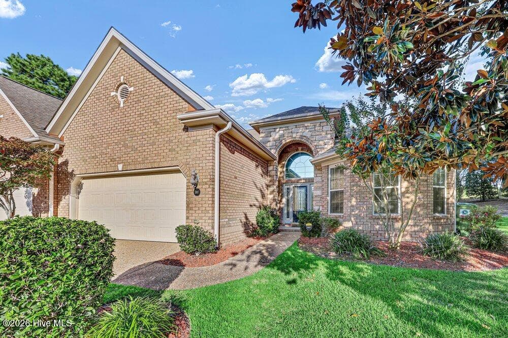 5917 Fayemont Court, Wilmington, NC 28412