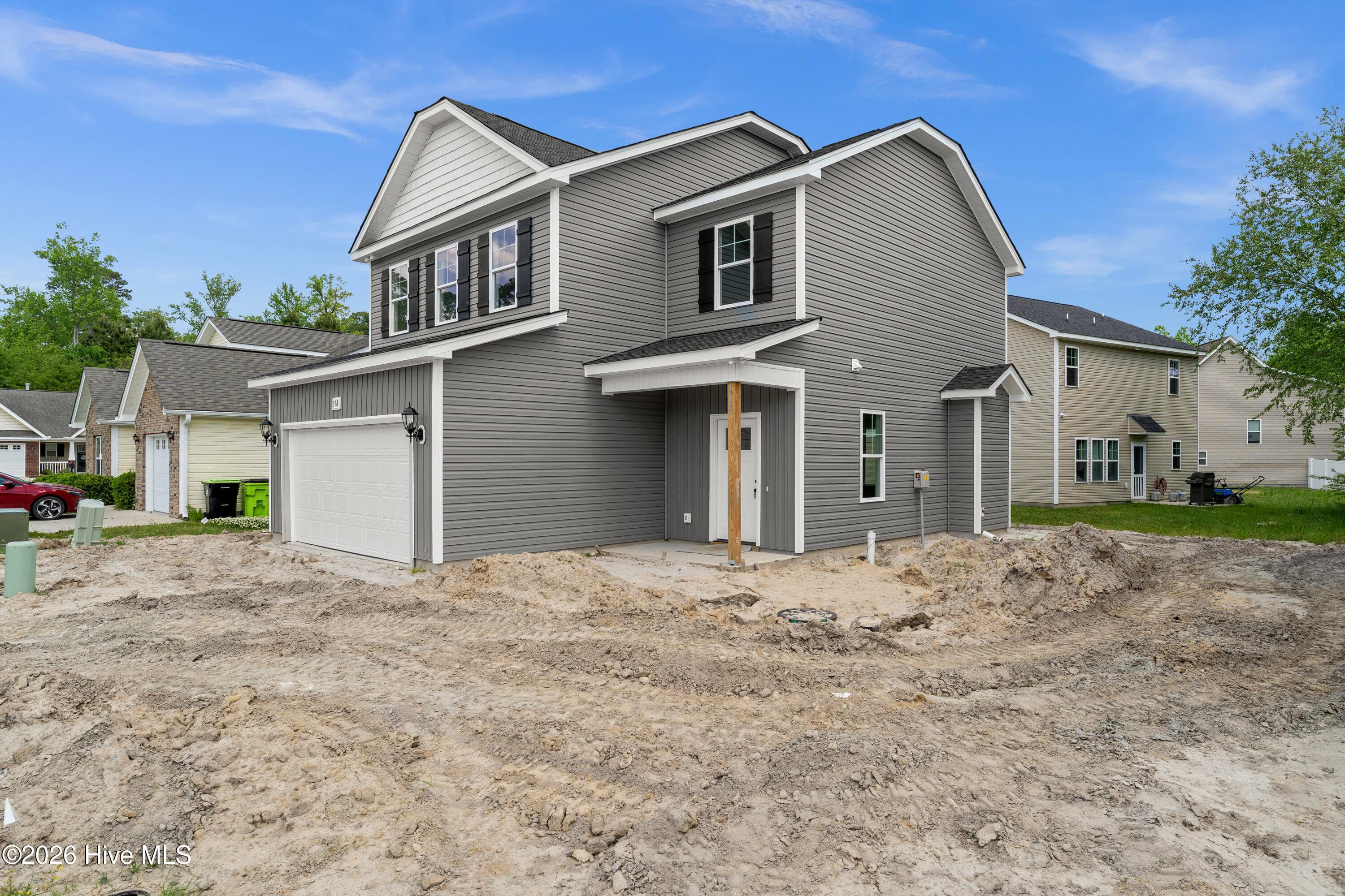 Single Family Residence at 318 Hawks Bluff Drive, New Bern, NC 28560, photo 5 of 109