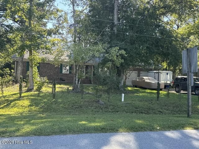 Single Family Residence at 620 Windward Drive, Oriental, NC 28571, photo 3 of 12