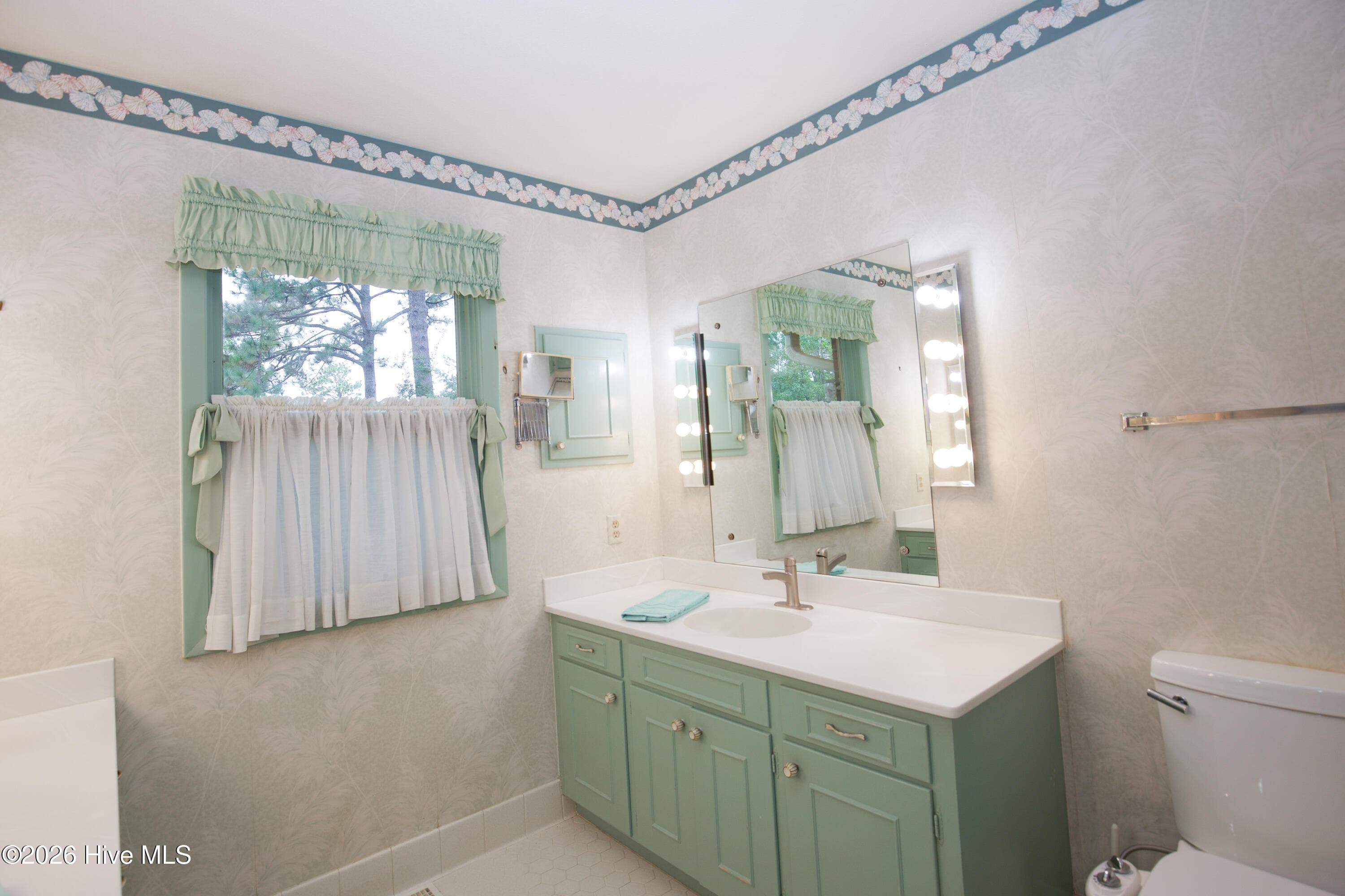 Single Family Residence at 119 Pine Lake Drive, Whispering Pines, NC 28327, Whispering Pines, photo 20 of 57