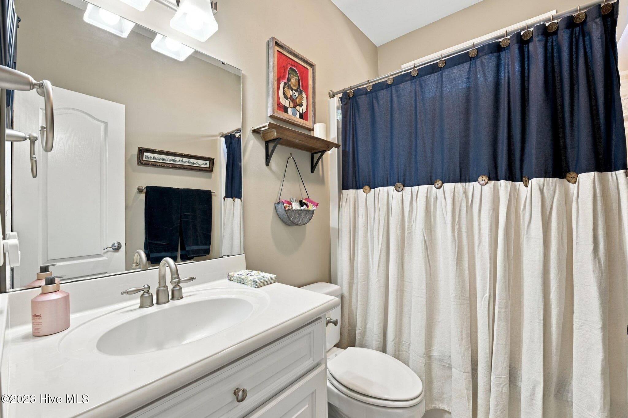 Hall bath - 102 Lugano Road, New Bern, NC 28562