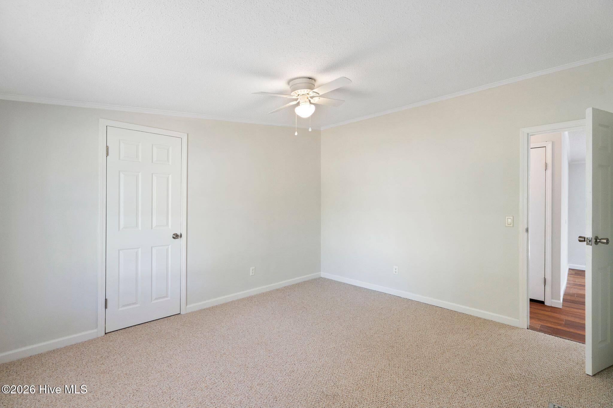 Manufactured Home at 6140 Carolina Beach Road Trlr 28, Wilmington, NC 28412, photo 34 of 54