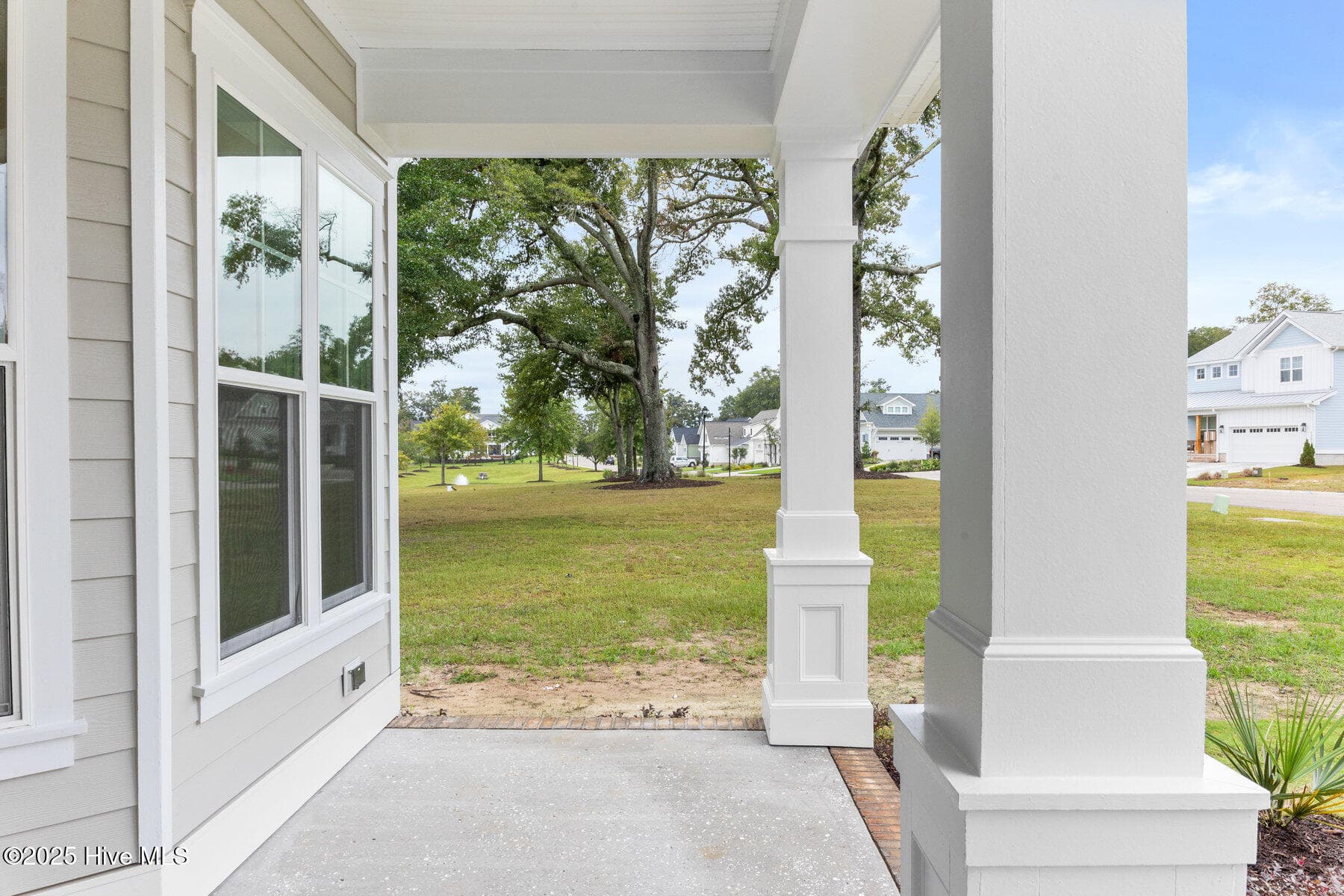 Single Family Residence at 1216 Rockhill Road, Castle Hayne, NC 28429, photo 6 of 74