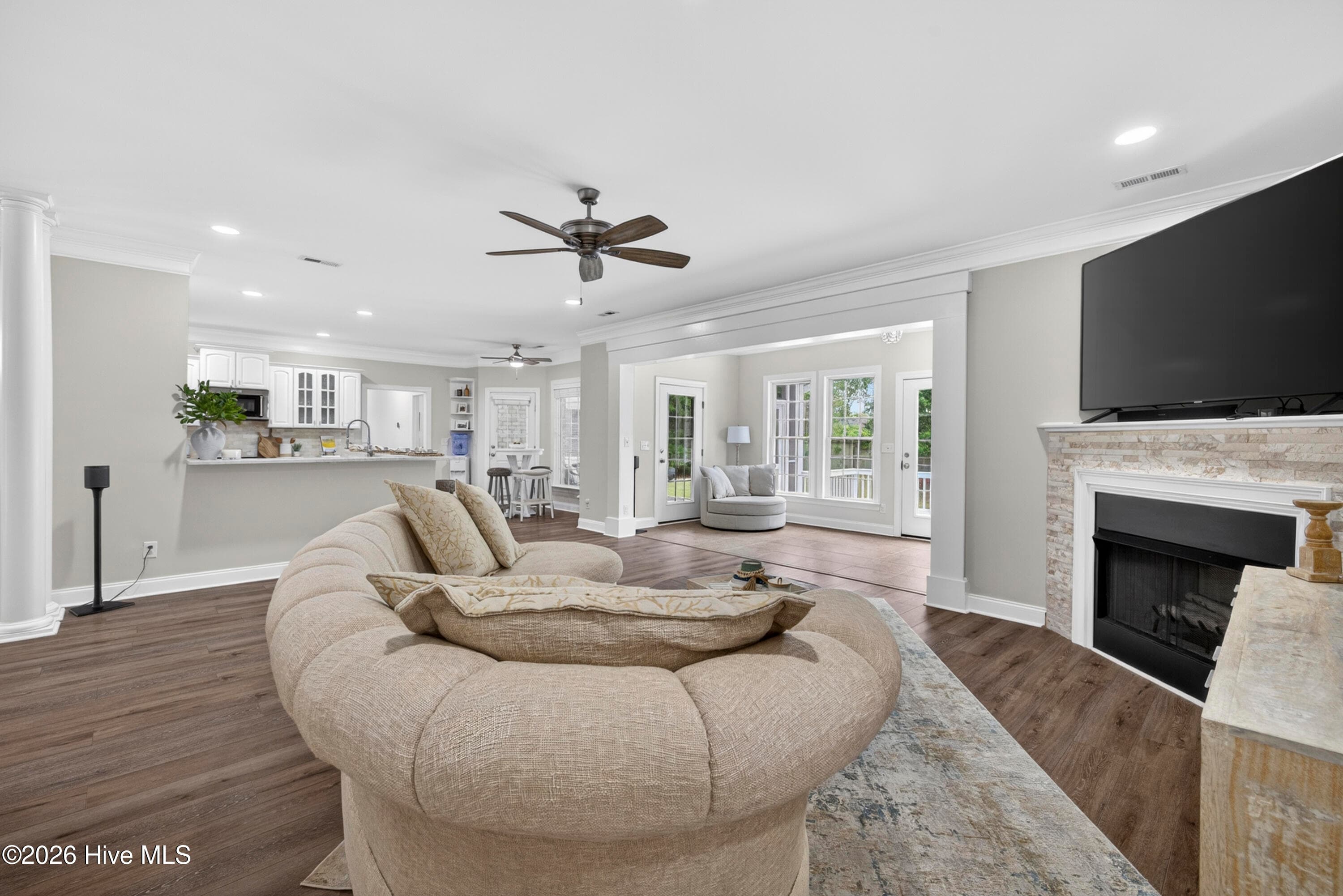 Single Family Residence at 8900 Champion Hills Drive, Wilmington, NC 28411, photo 22 of 87