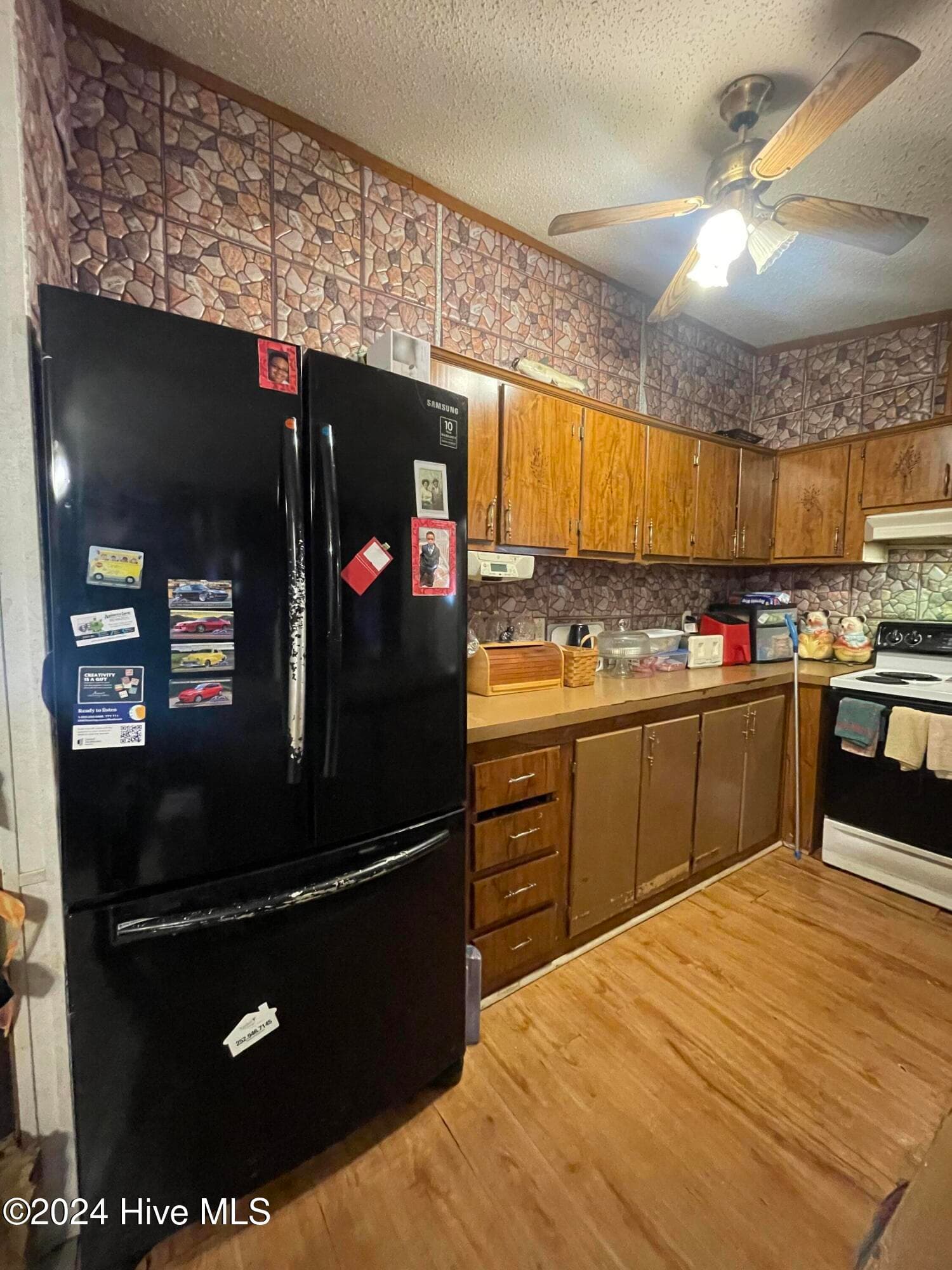 Manufactured Home at 1109 Beegee Lane, Williamston, NC 27892, Williamston, photo 19 of 32