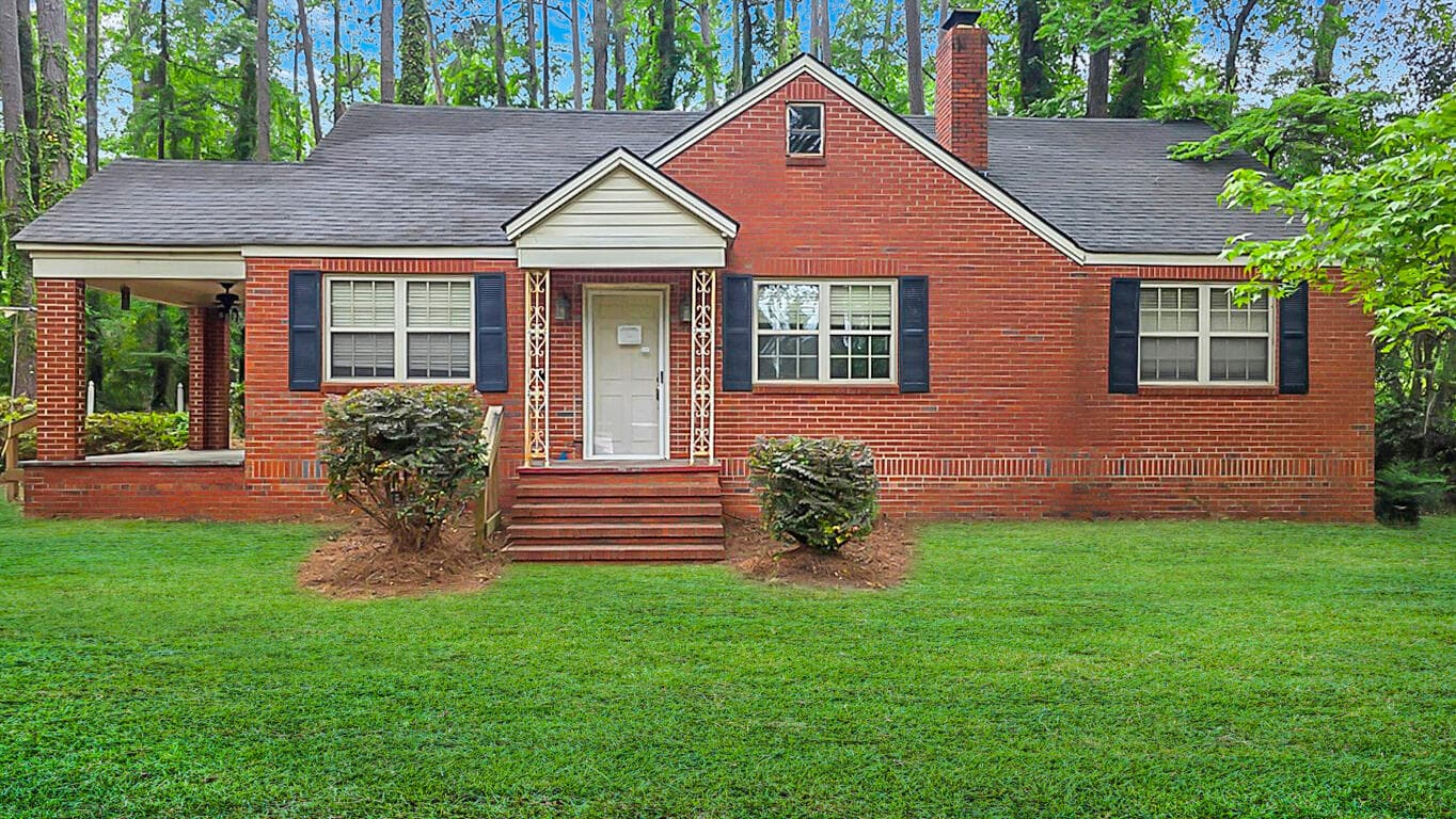 Single Family Residence at 819 Hillcrest Drive, Thomson, GA 30824