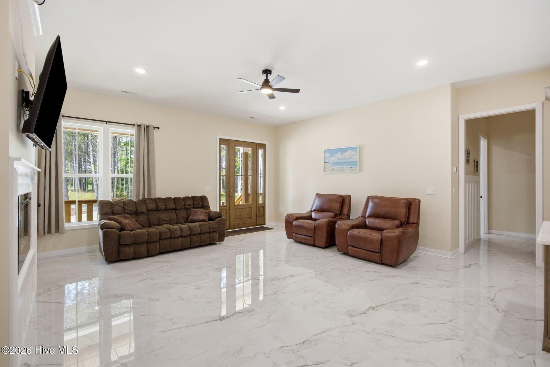 Single Family Residence at 2102 Midway Road SE, Bolivia, NC 28422, photo 12 of 59